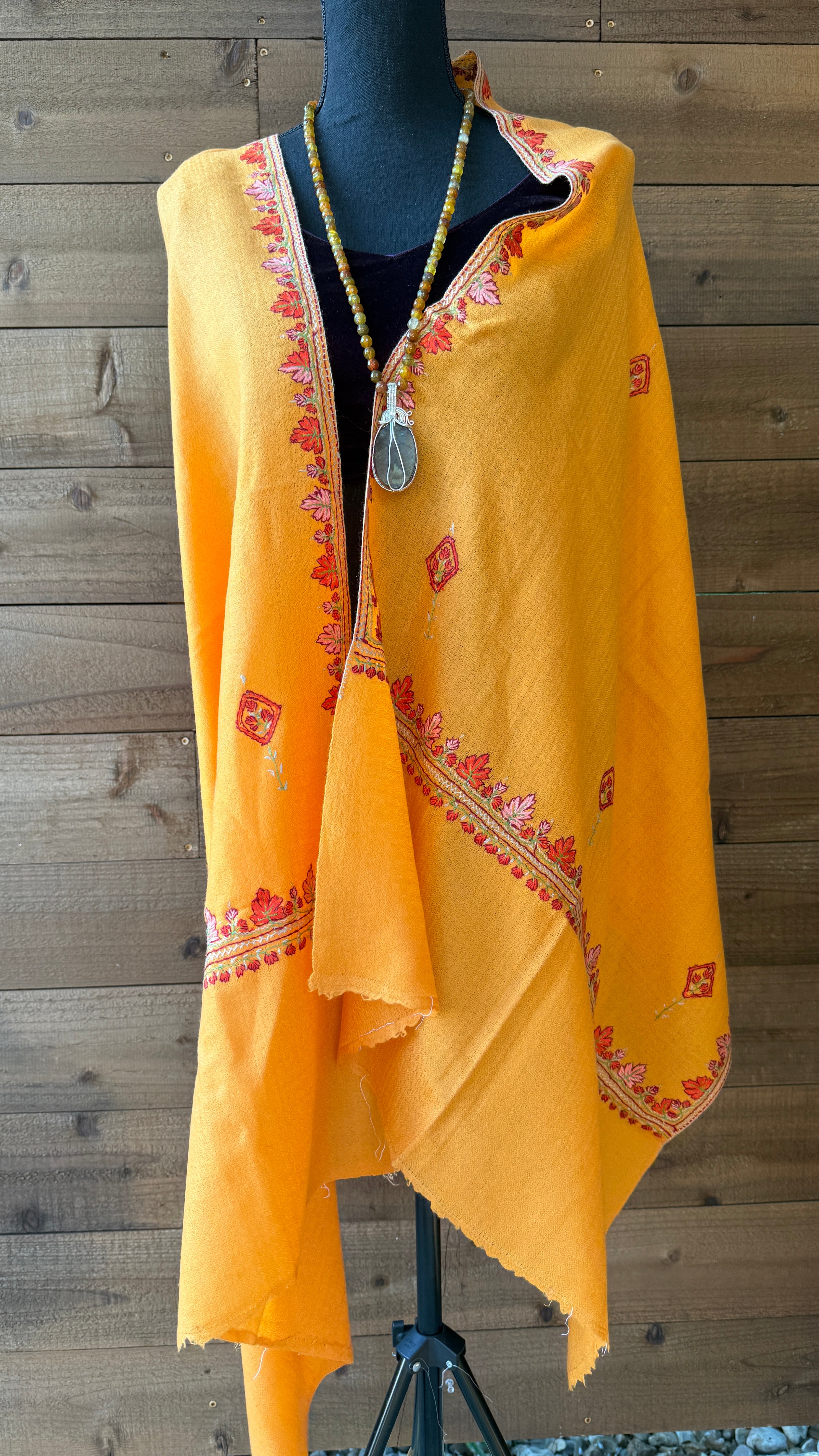 Kashmiri Pashmina Stole/Shawl - Yellow Sozni