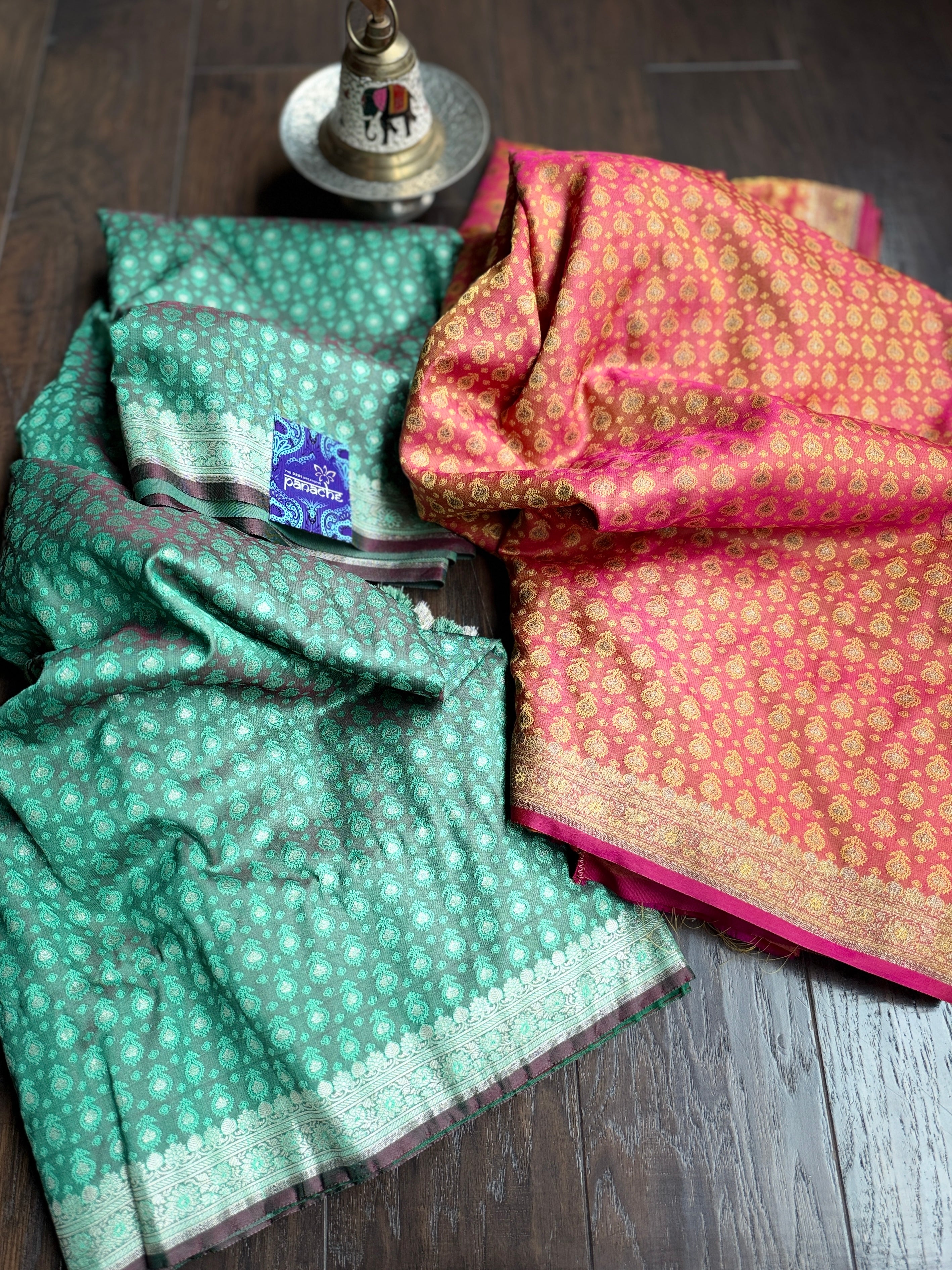 Soft Silk Banarasi - Green Maroon Dual Shaded Woven