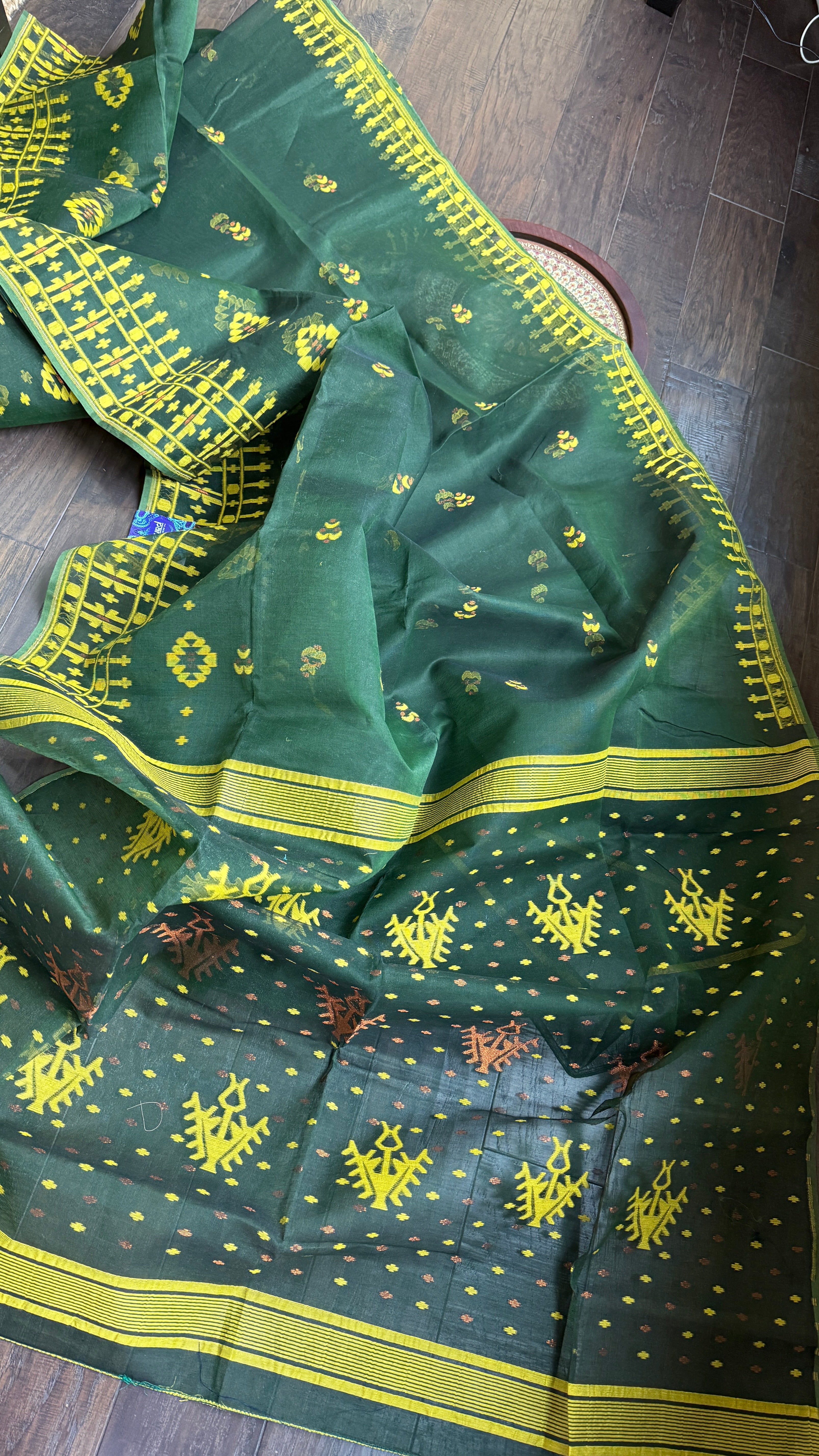 Dhakai Jamdani  - Dark Green