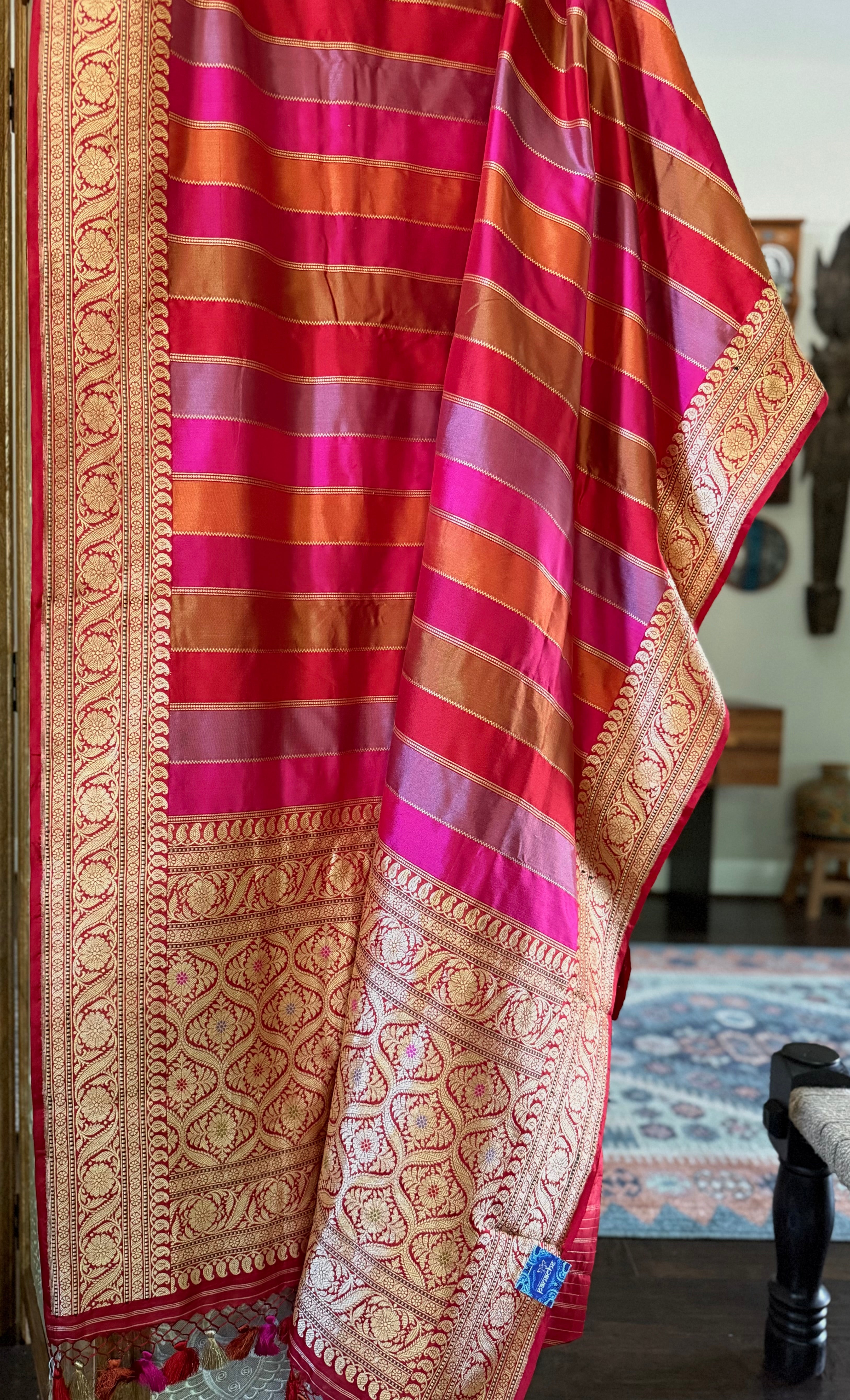 Pure Silk Rangkat Banarasi - Pink Red Multi shaded Kadwa