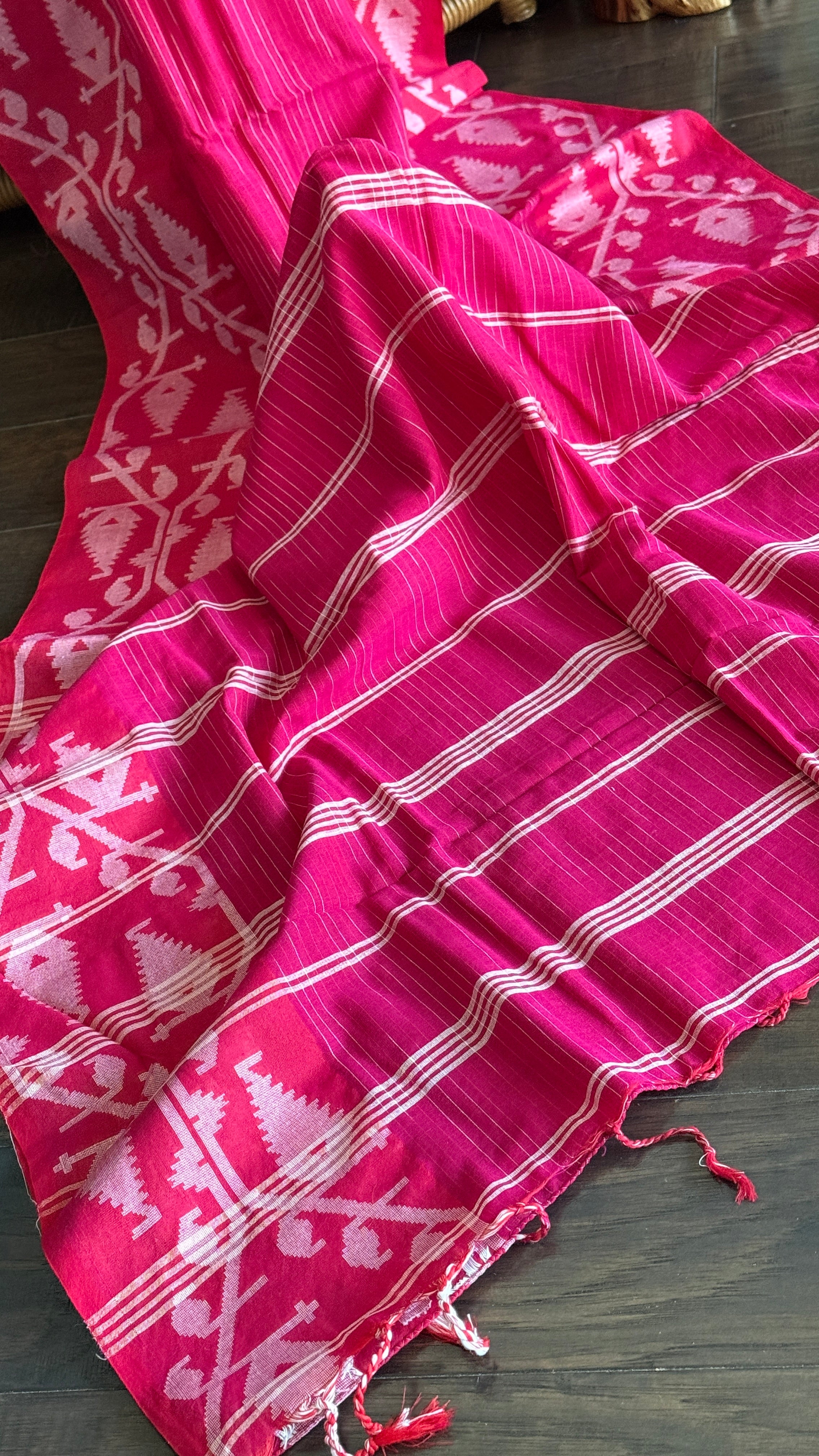 Khadi Cotton Jamdaani Soft - Pink White Woven