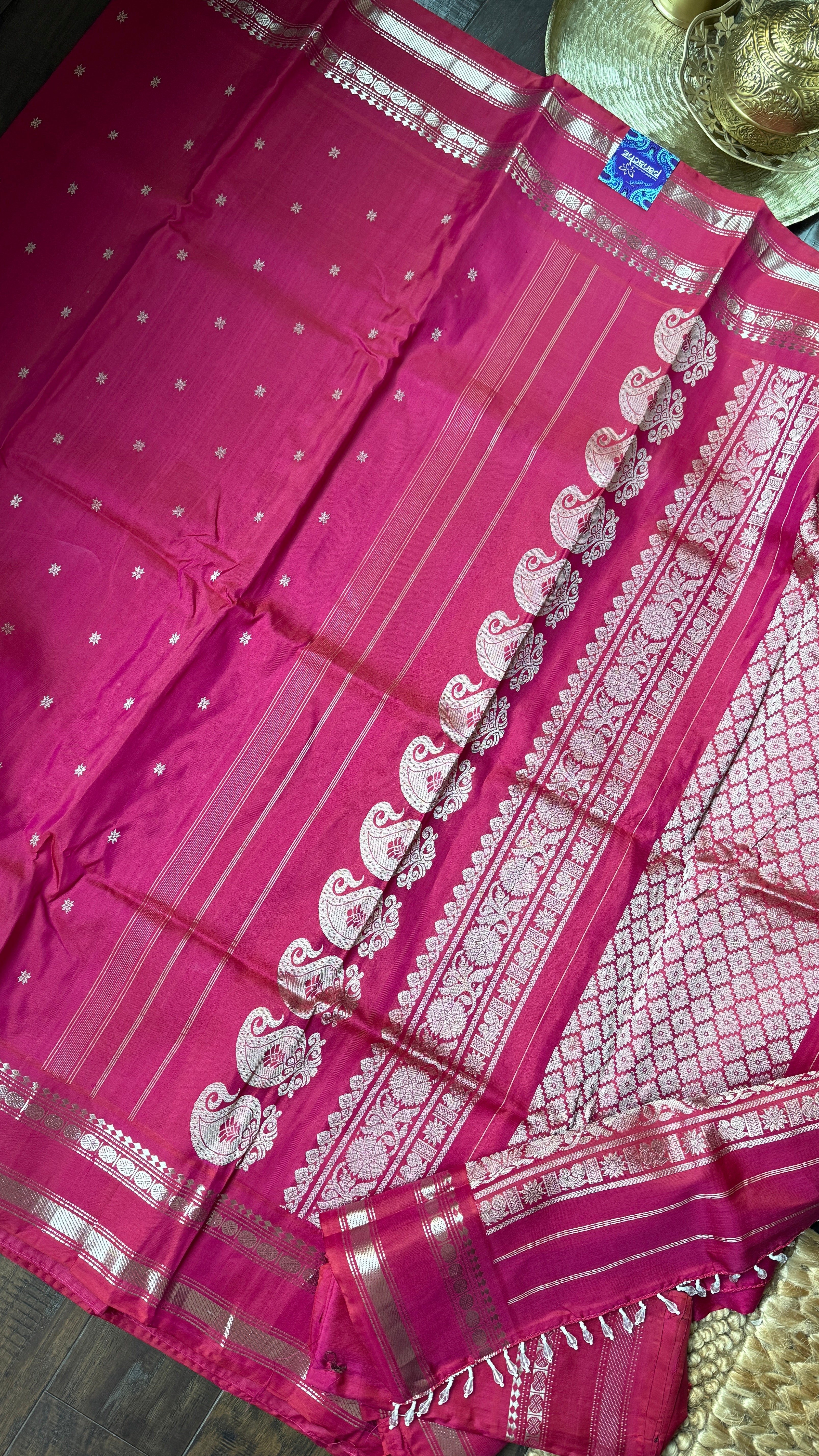 Pure Silk Gadwal - Dark Pink Silver Zari