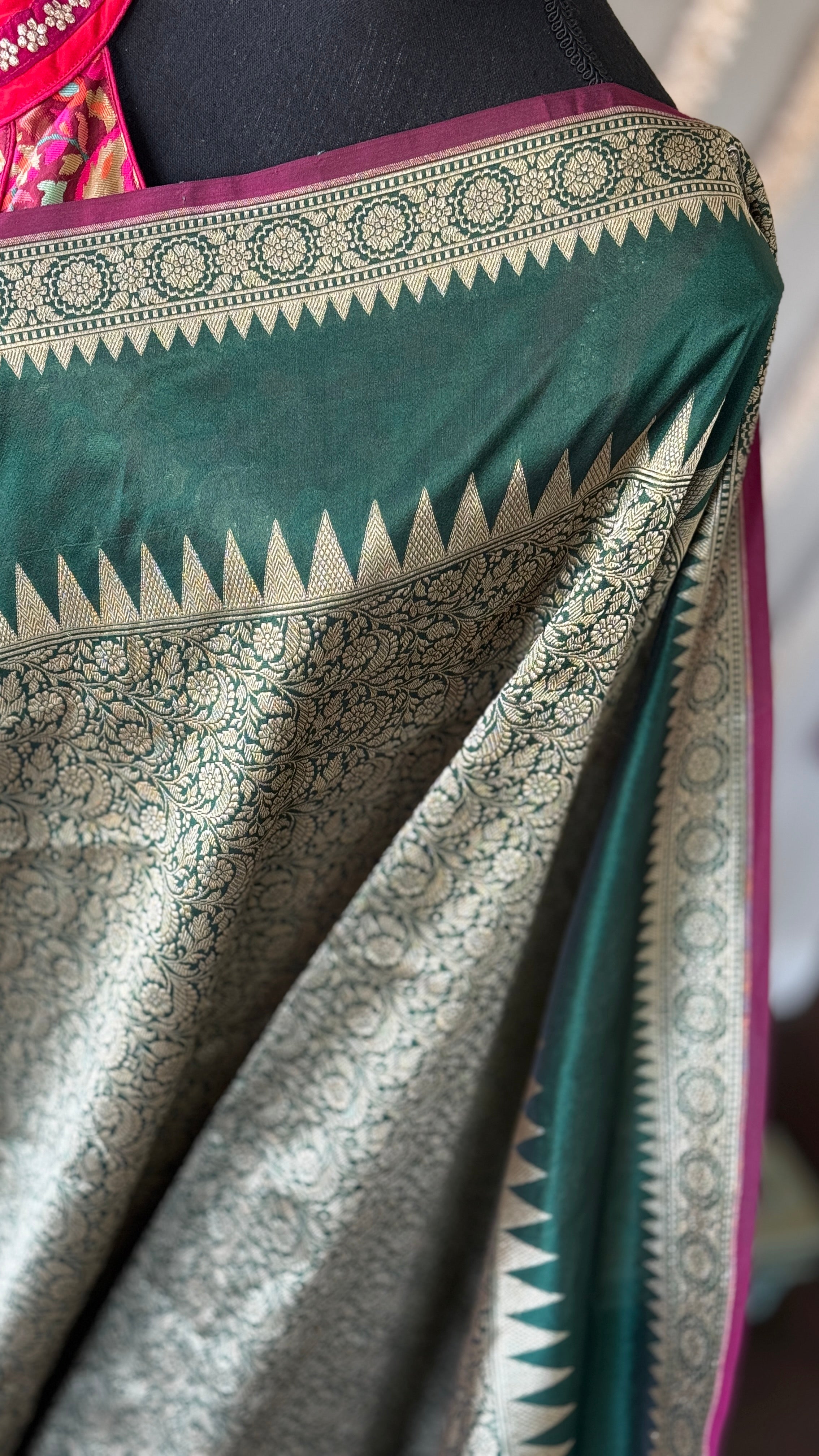 Soft Silk Banaras Brocade Saree - Dark Green