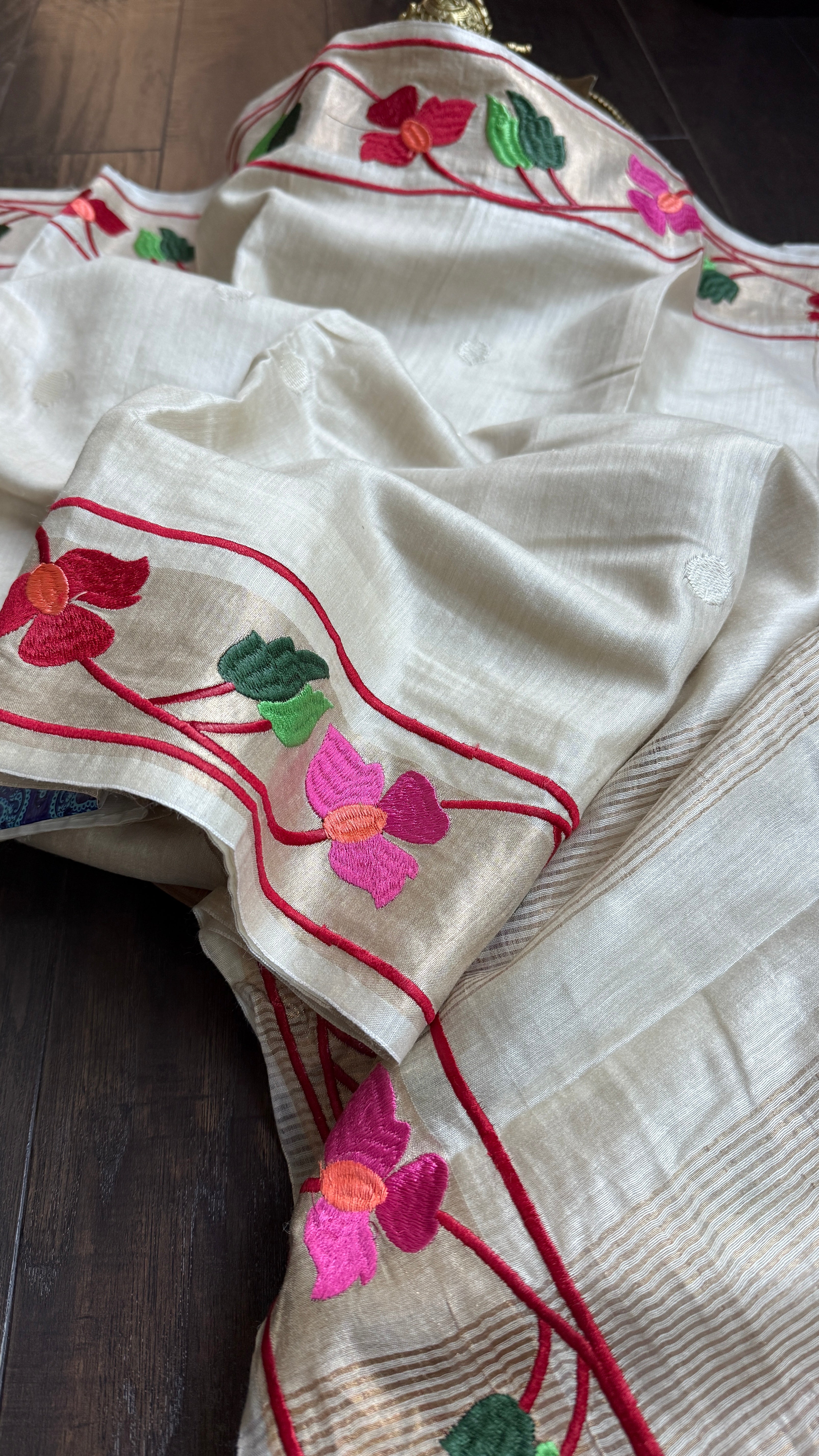 Embroidered Muga Silk - Beige Paithani
