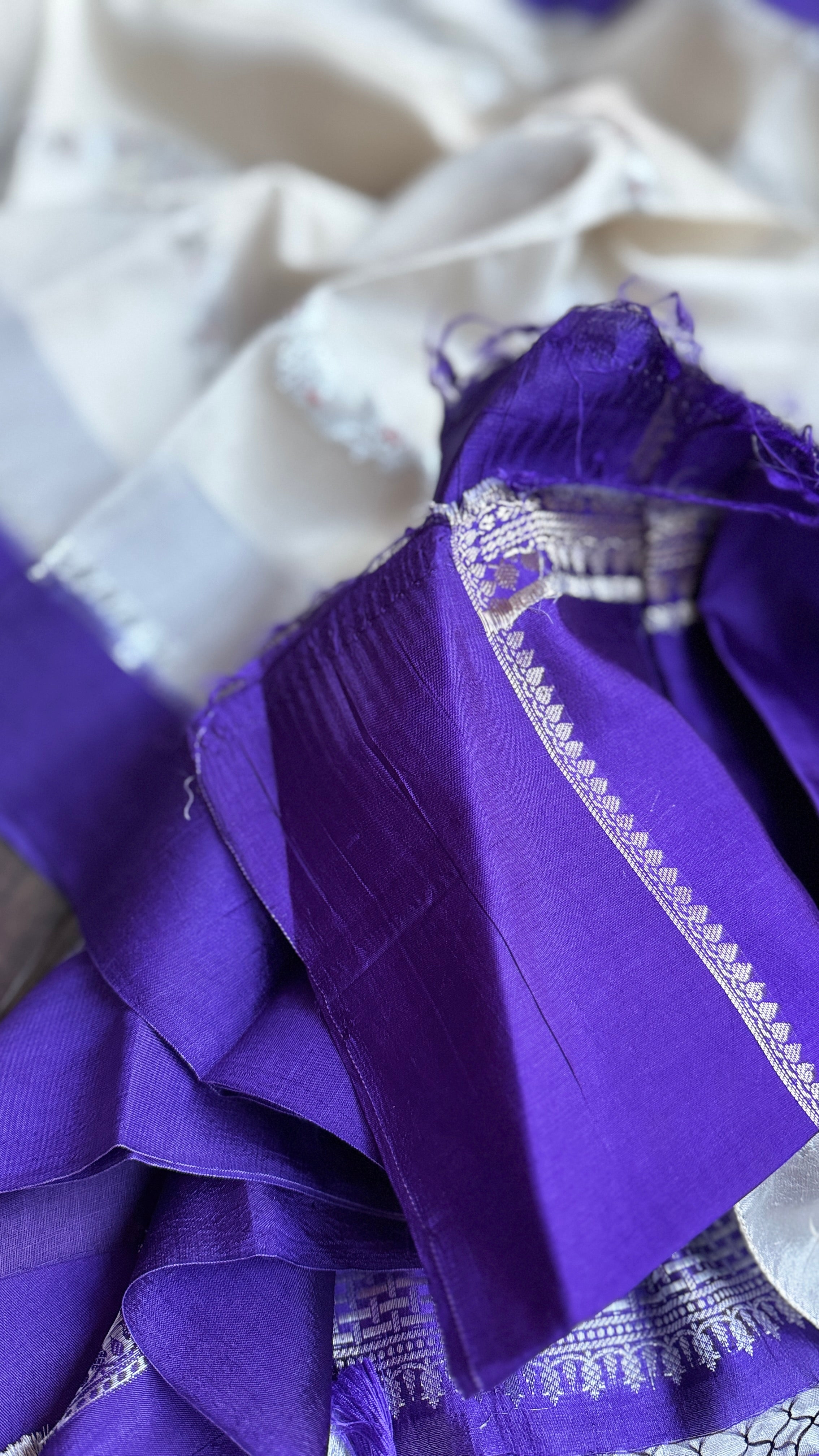 Chiniya Silk Leheriya Banarasi - Off White Purple Woven