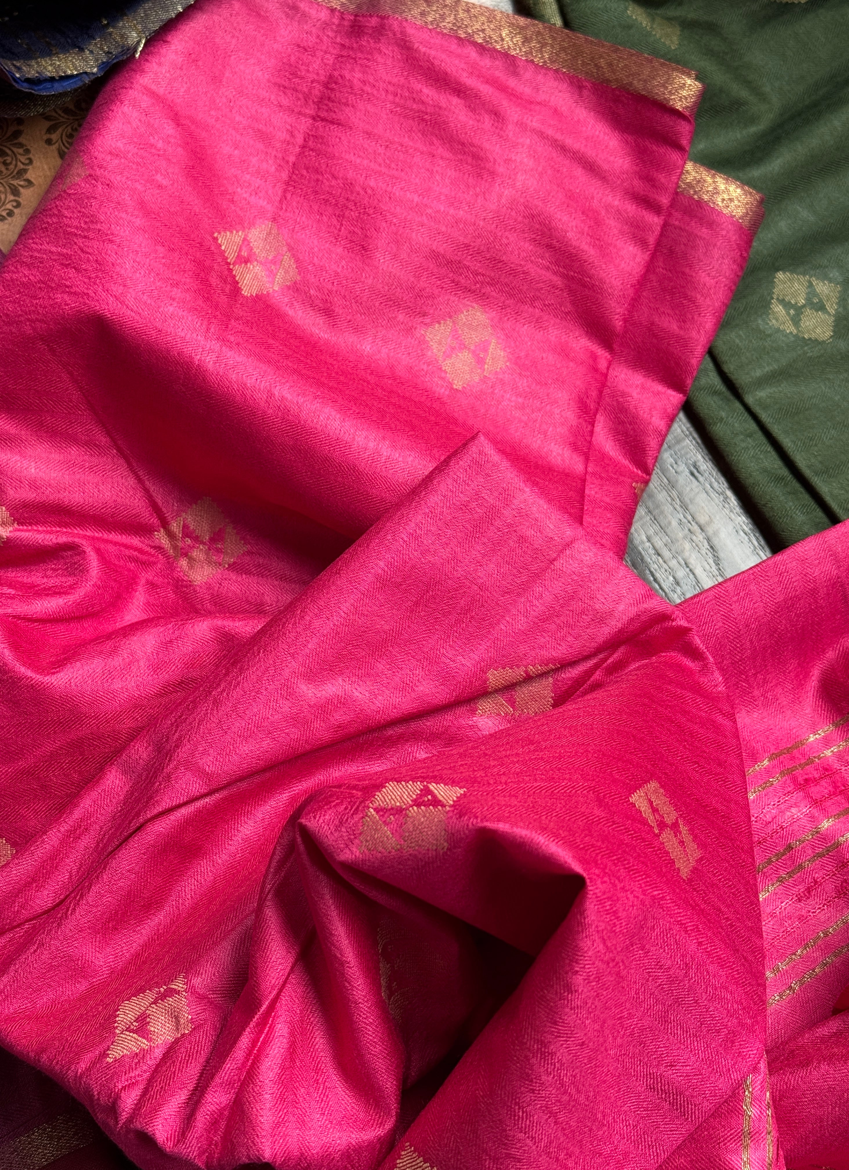 Designer Muga - Hot Pink Zari woven