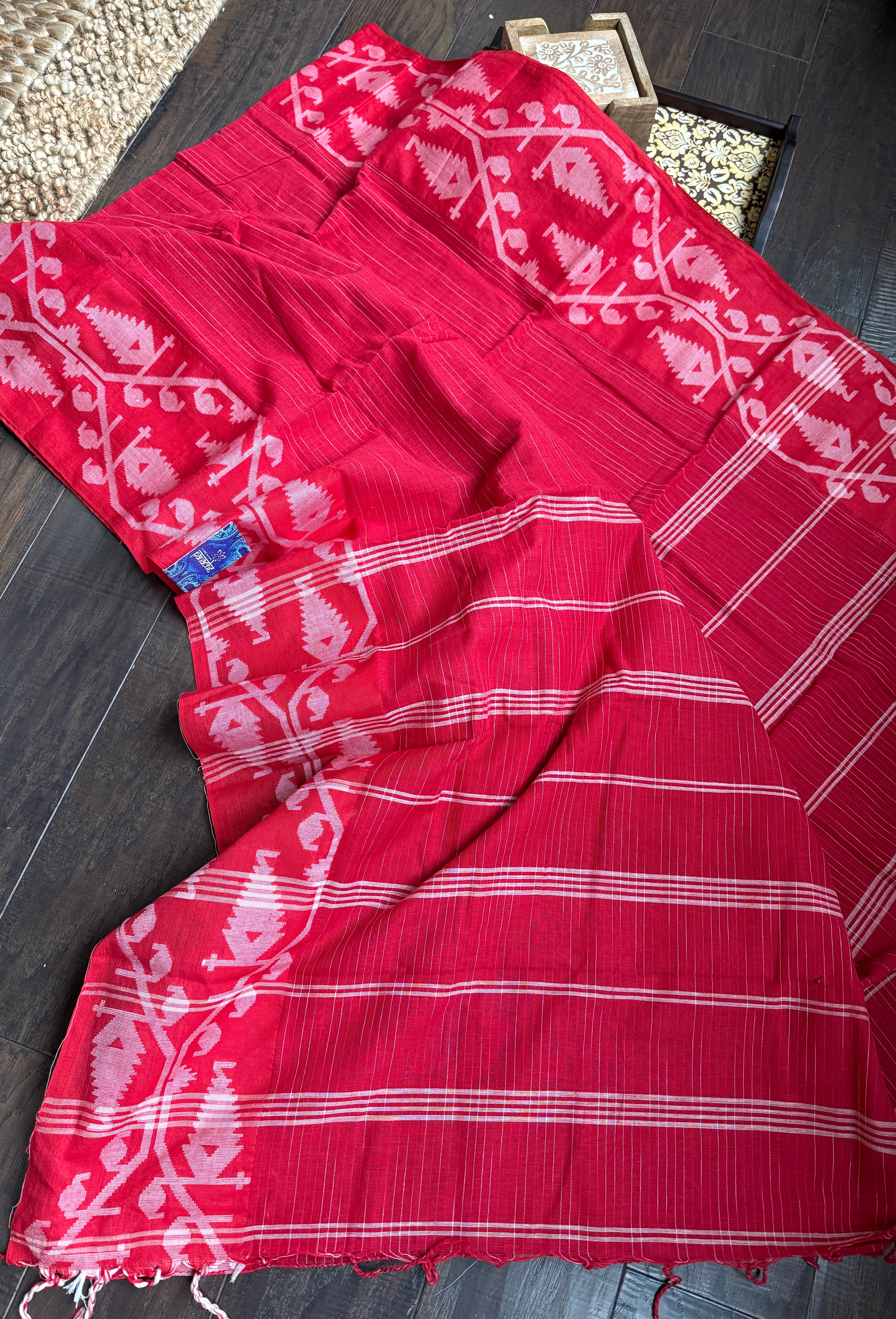 Khadi Cotton Jamdaani Soft - Red White Textured Woven