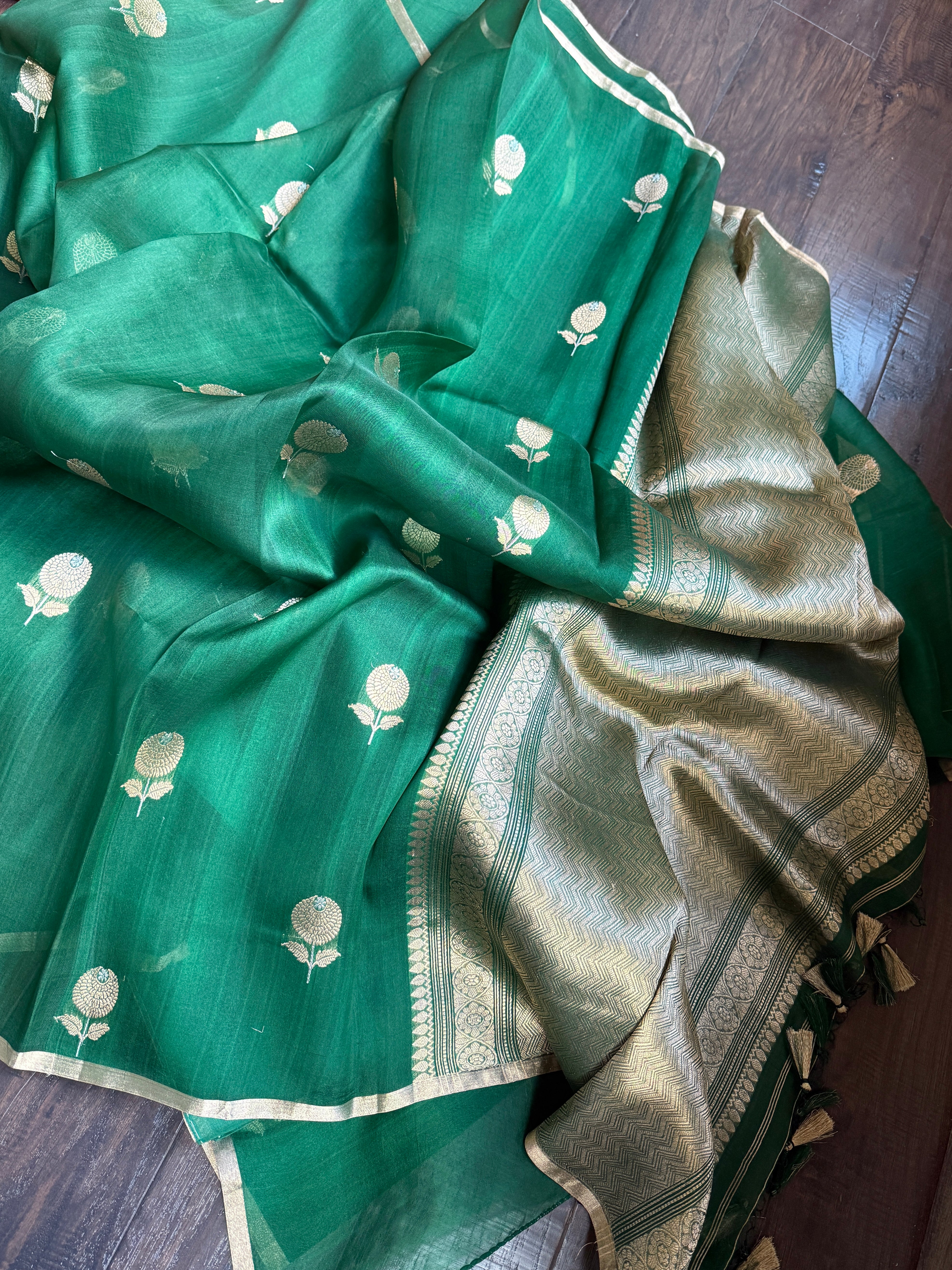 Kora Silk Banarasi - Emerald Green