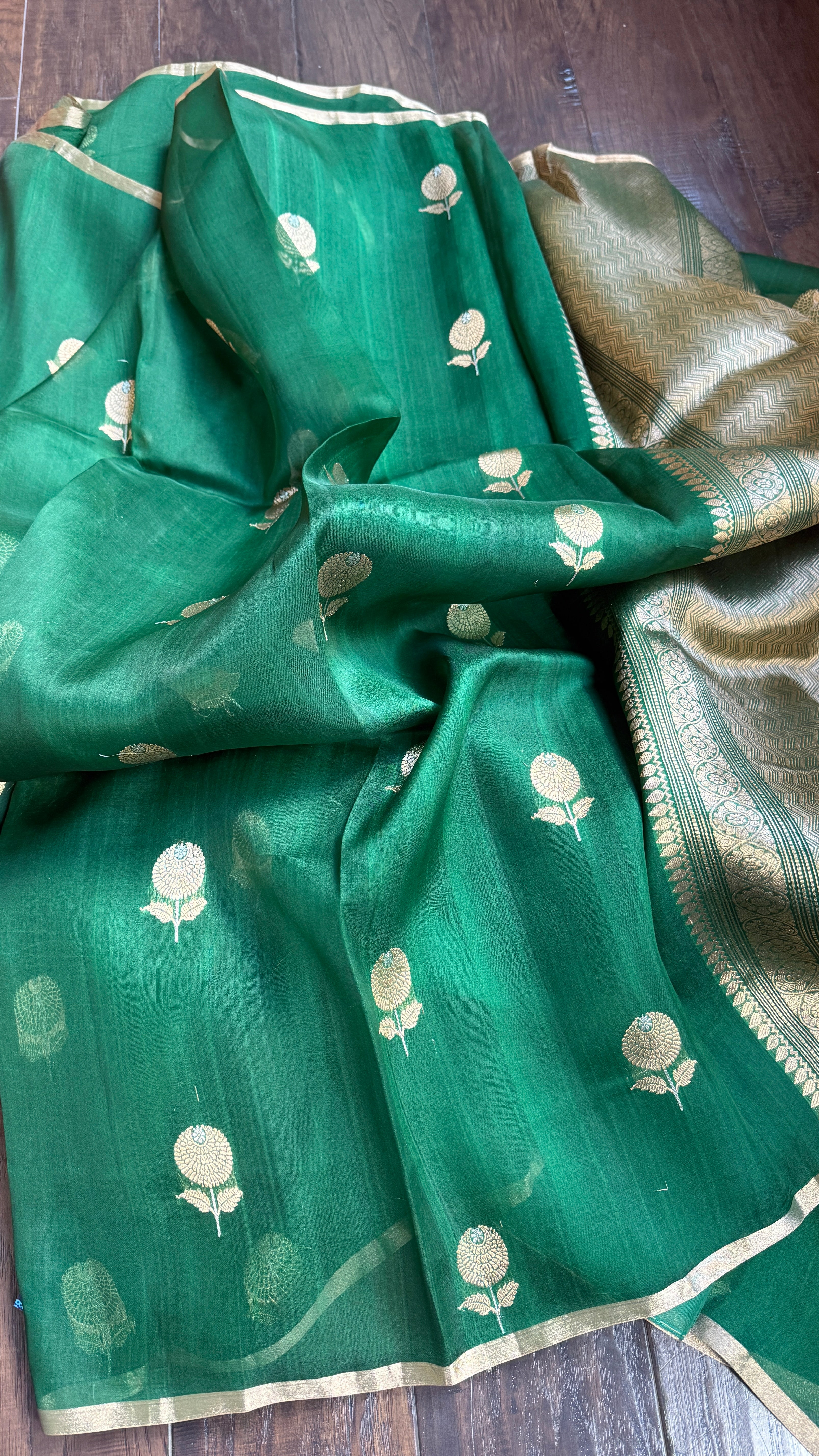 Kora Silk Banarasi - Emerald Green