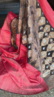 Pure Matka Silk - Red Muslin Jamdaani Palla