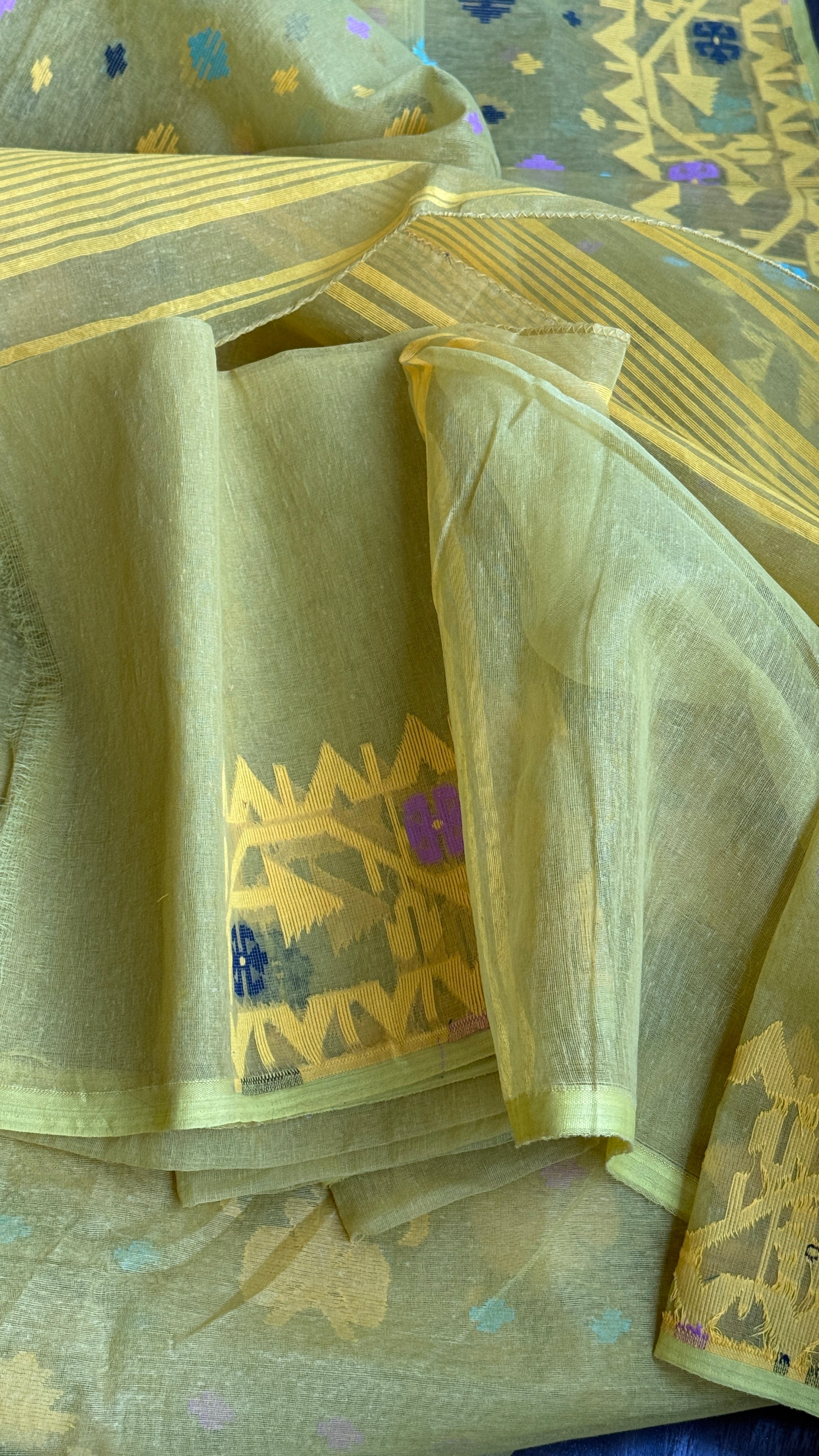 Dhakai Jamdani  - Greenish Yellow Resham  Woven