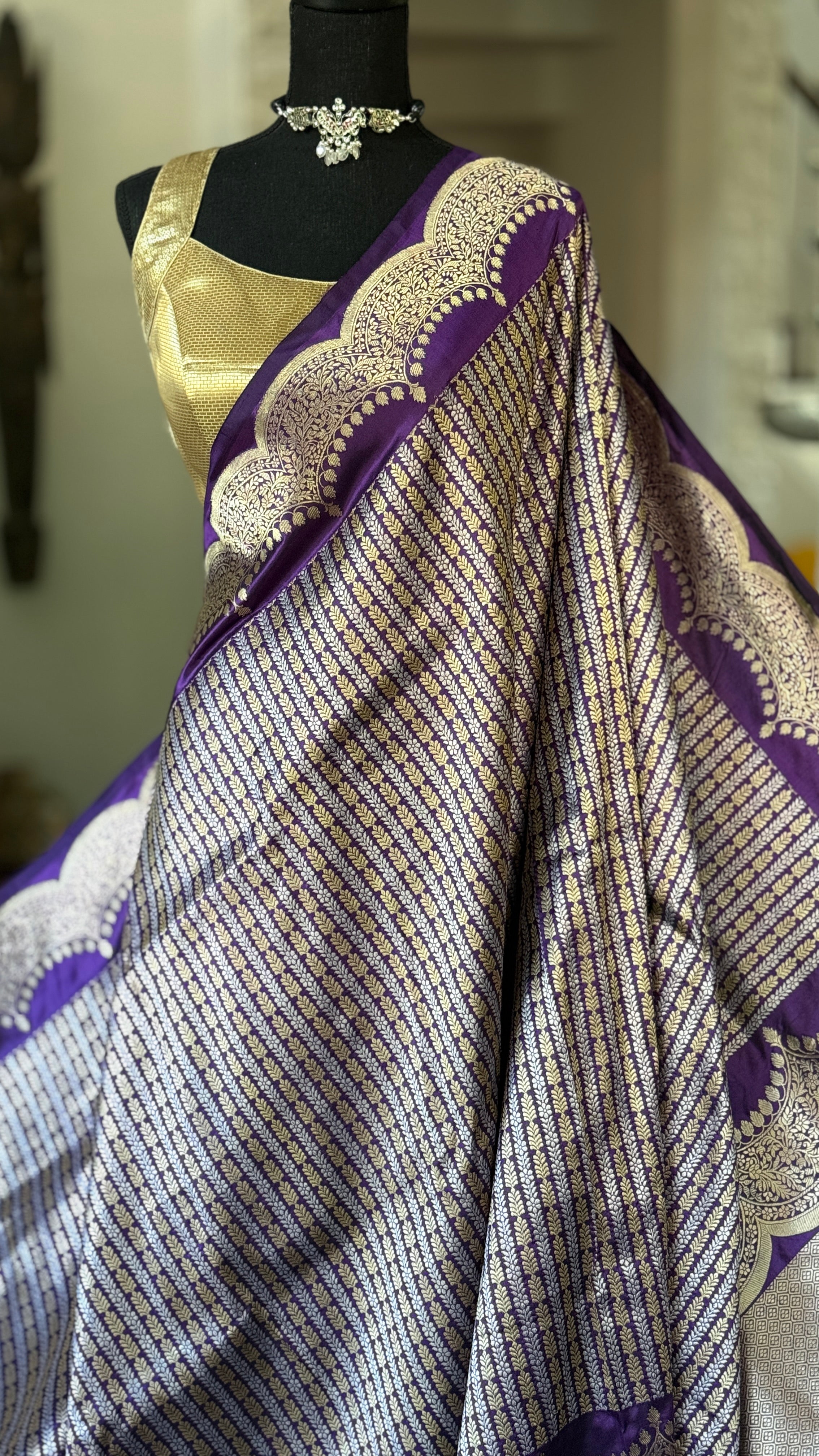 Silk Brocade Banarasi - Purple Antique Zari Kadwa