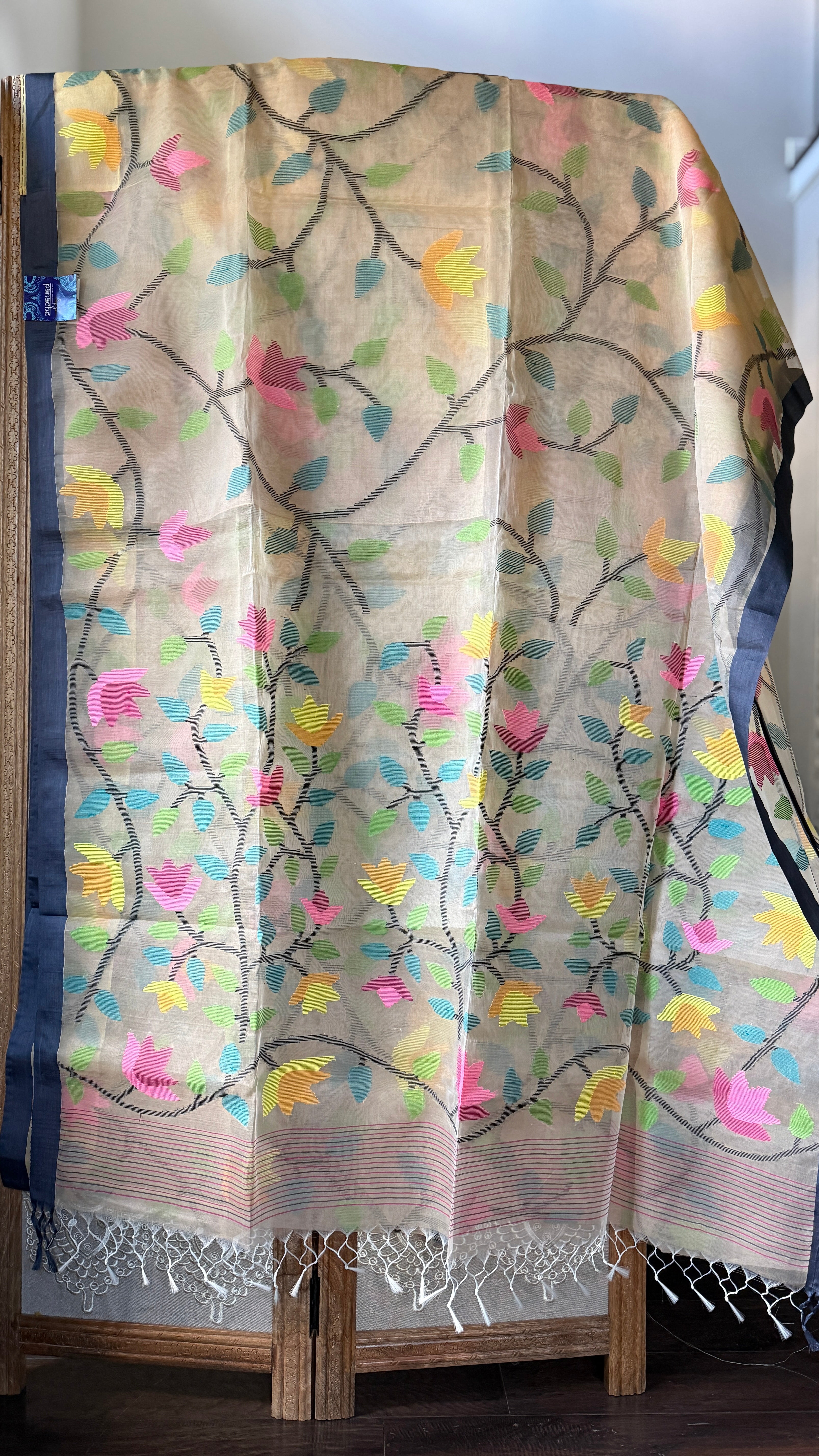 Muslin Tantuj Jamdaani- Light Cream Tan Jangla