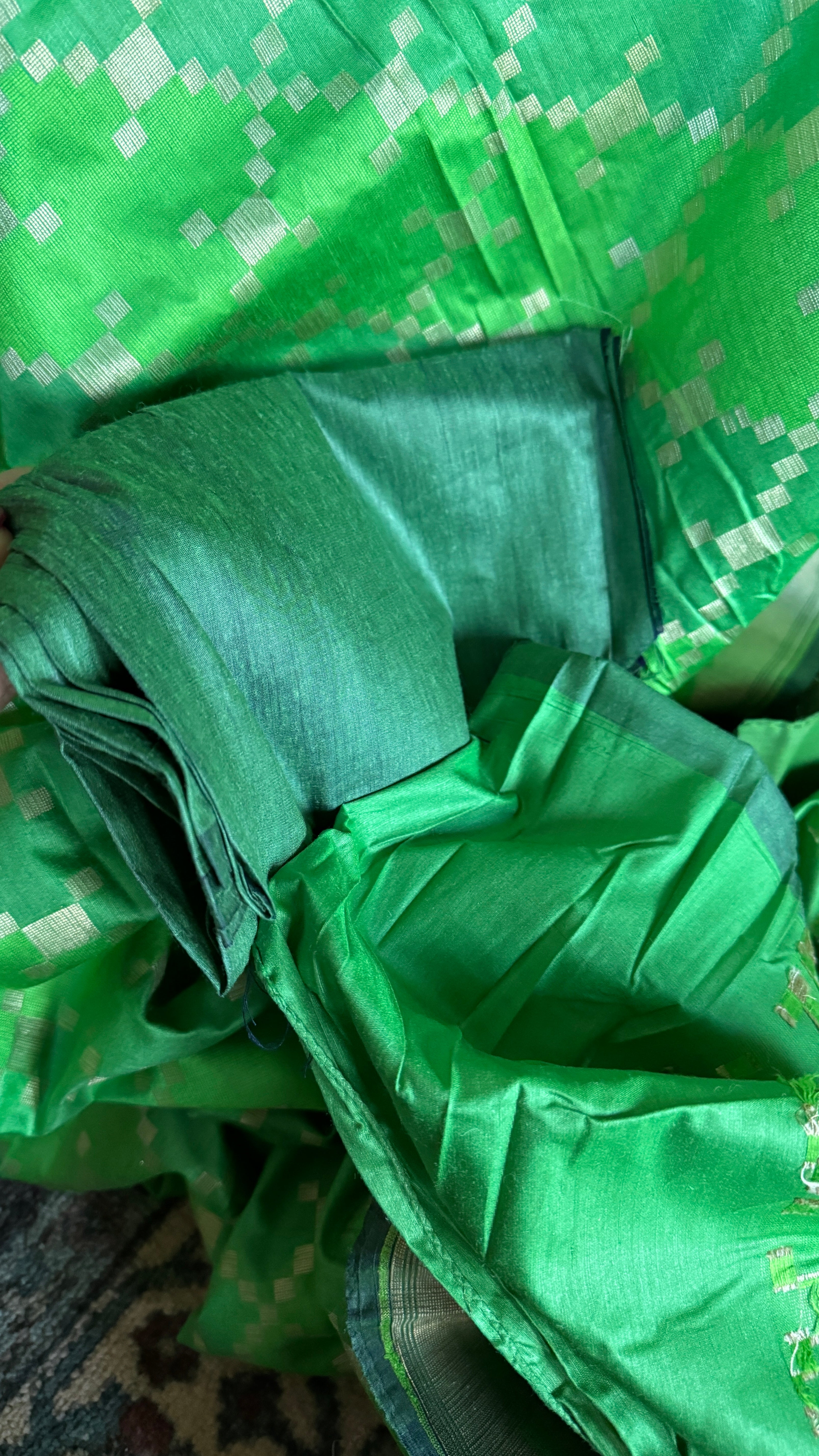 Tussar Silk Banarasi - Green Shaded Antique Zari