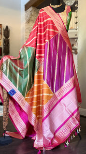 Pure Silk Banarasi - Rani Pink Rangkat Palla
