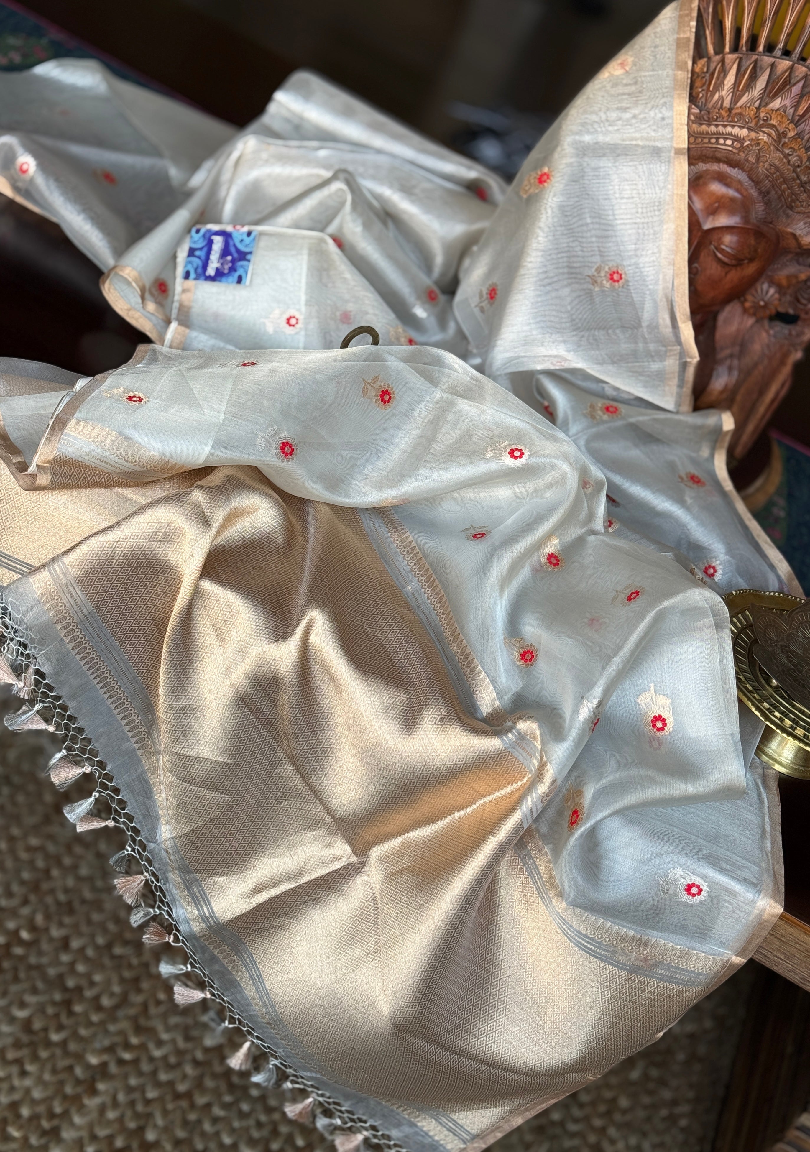 Pure Tissue Silk Banarasi - Silver Meenakari