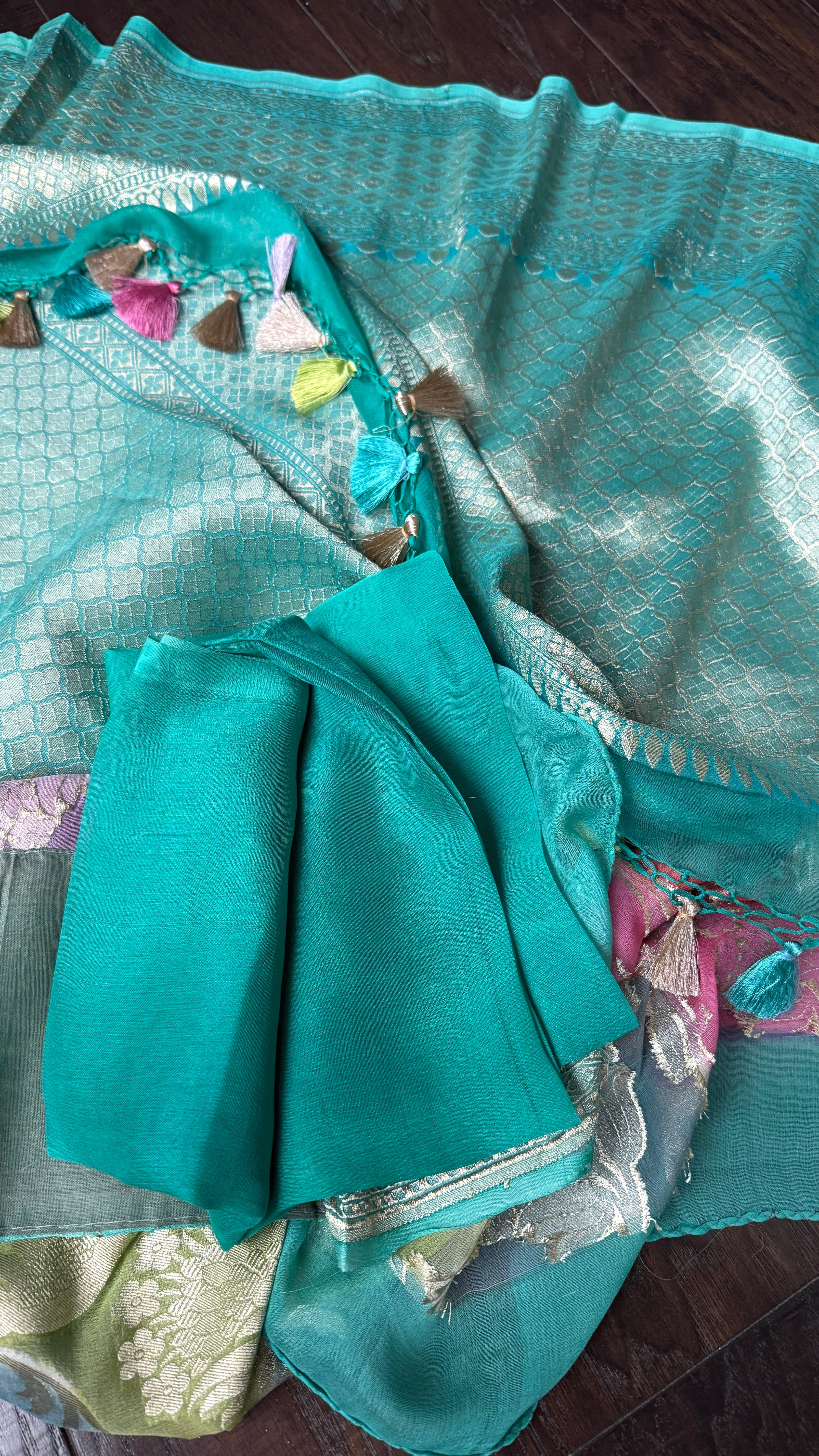 Khaddi Georgette Banarasi - Sea Green Multi color Rangkat