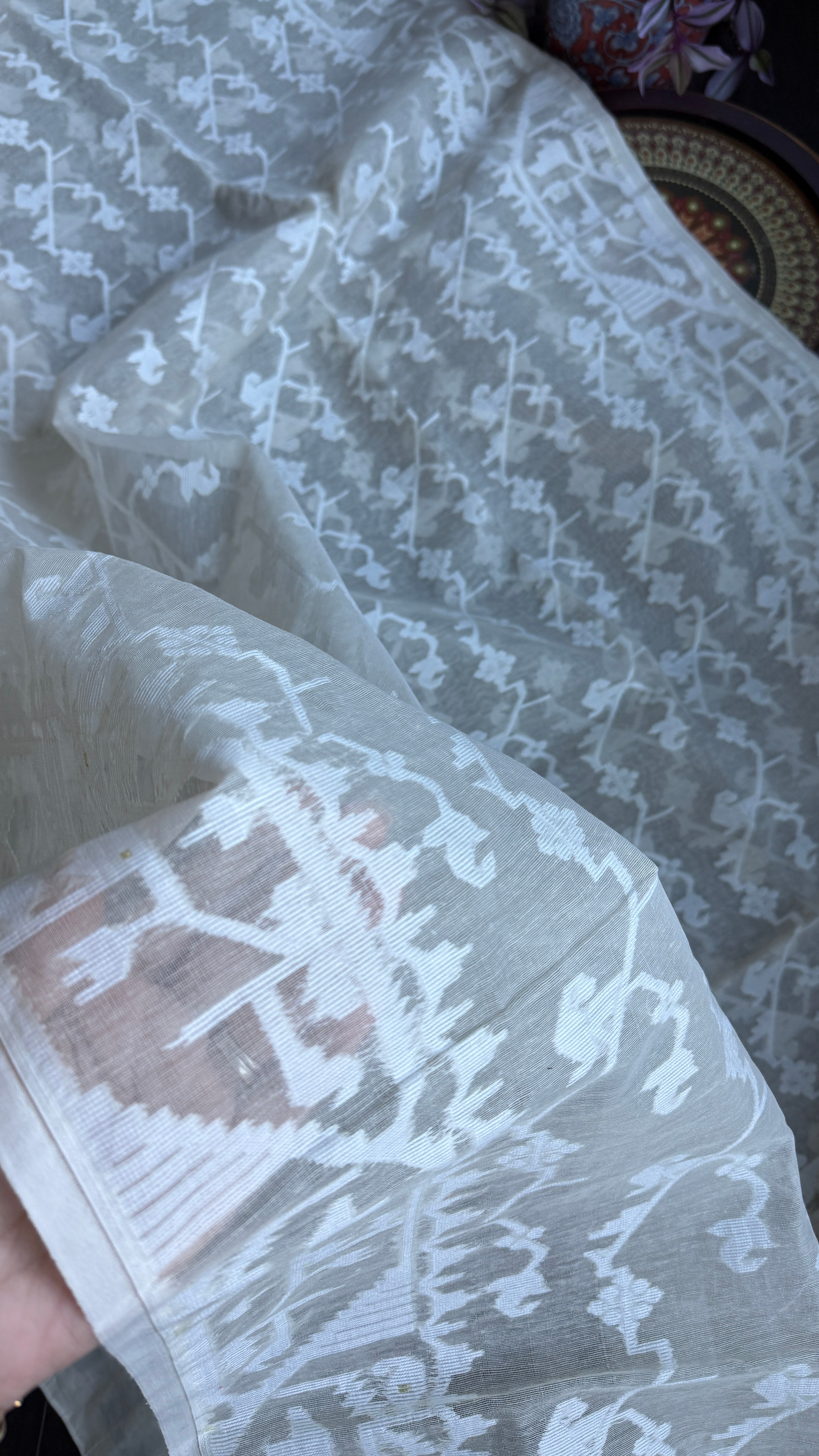 Dhakai Jamdani  - Off White Resham Woven