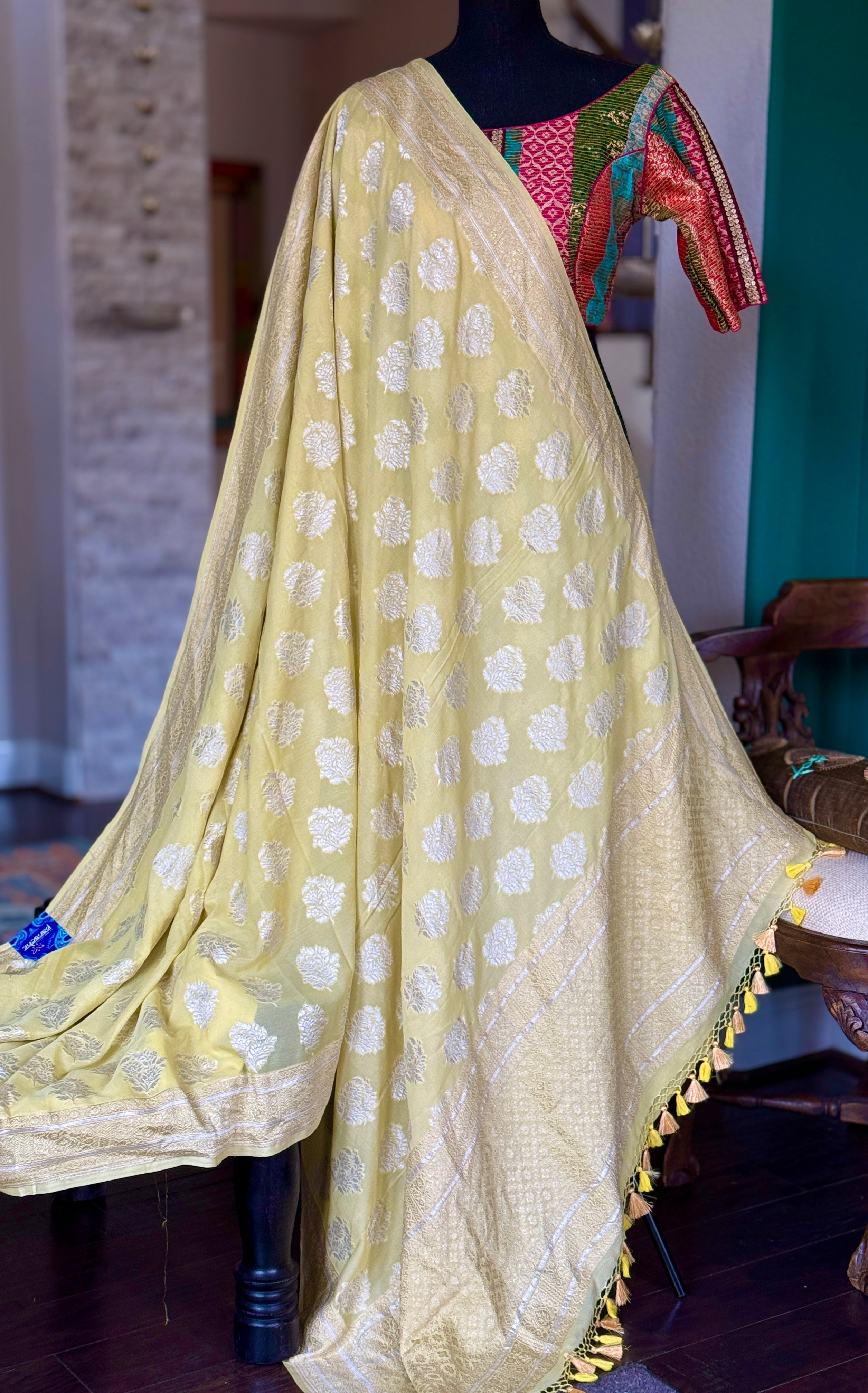 Khaddi Georgette Banarasi - Light Lemon Yellow