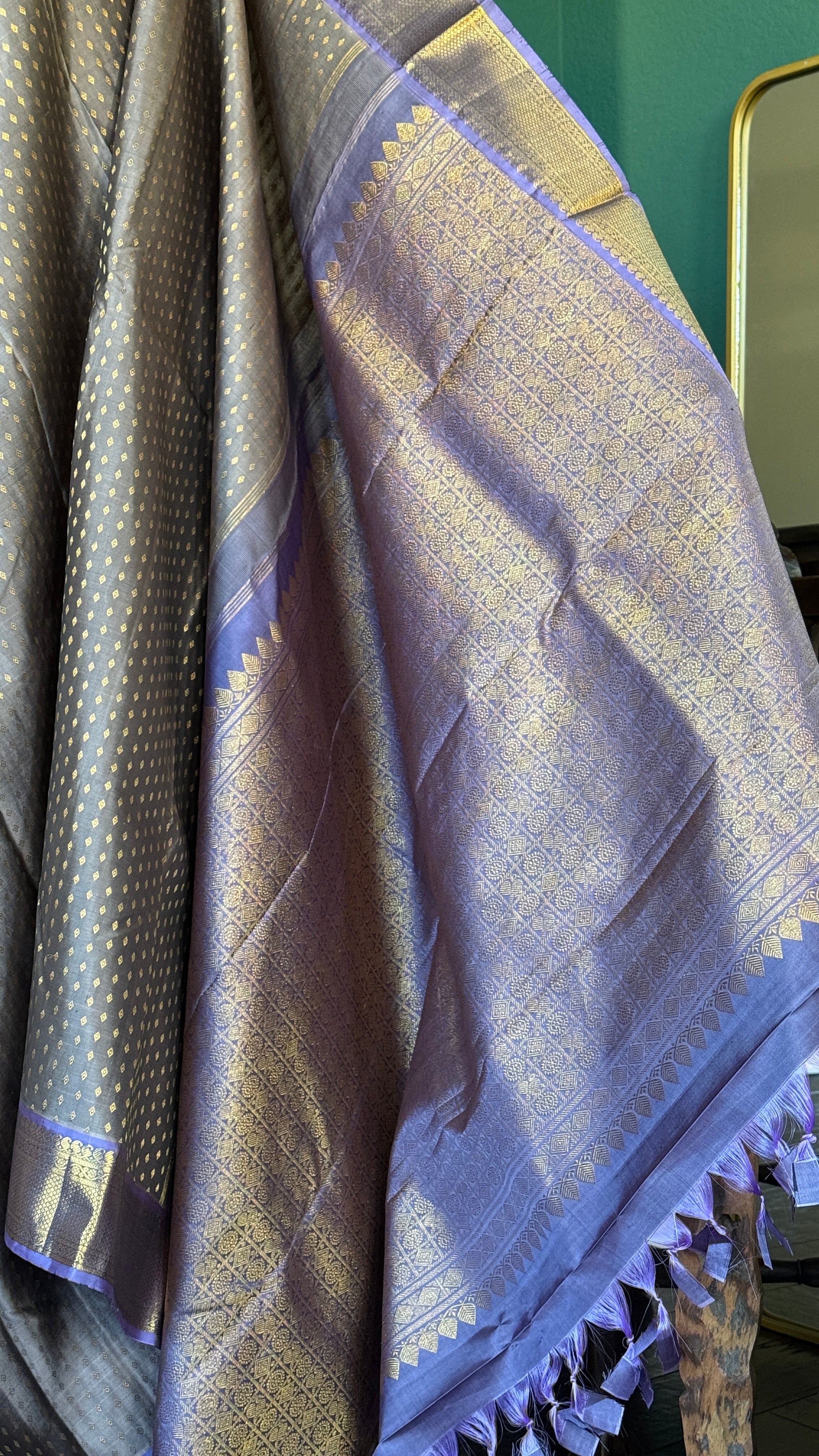 Pure Silk Kanjivaram - Grey Violet 2g Pure Zari Bridal Saree