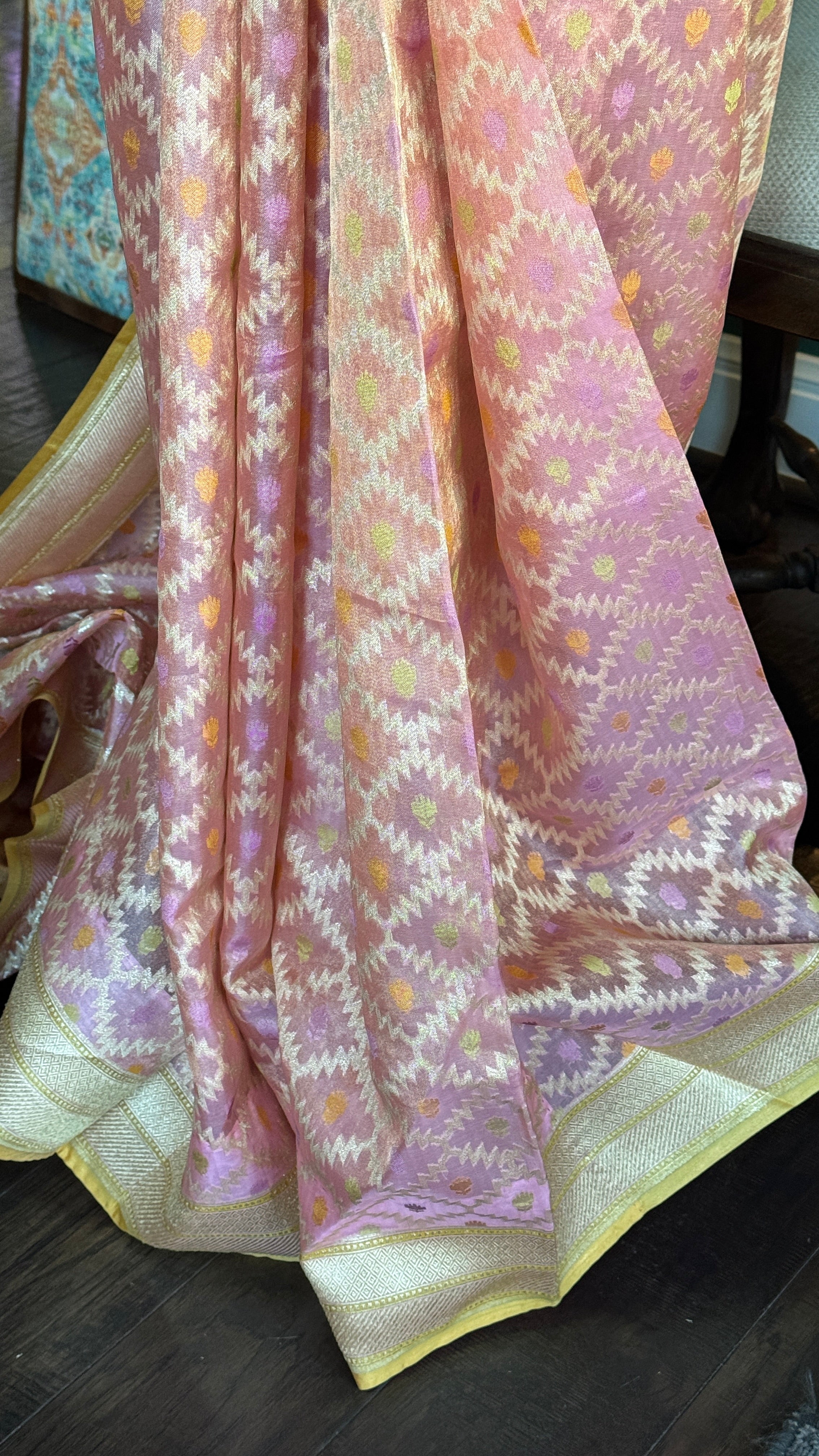 Pure Tissue Kora Silk Jamdaani Banarasi - Pink Golden Antique Zari