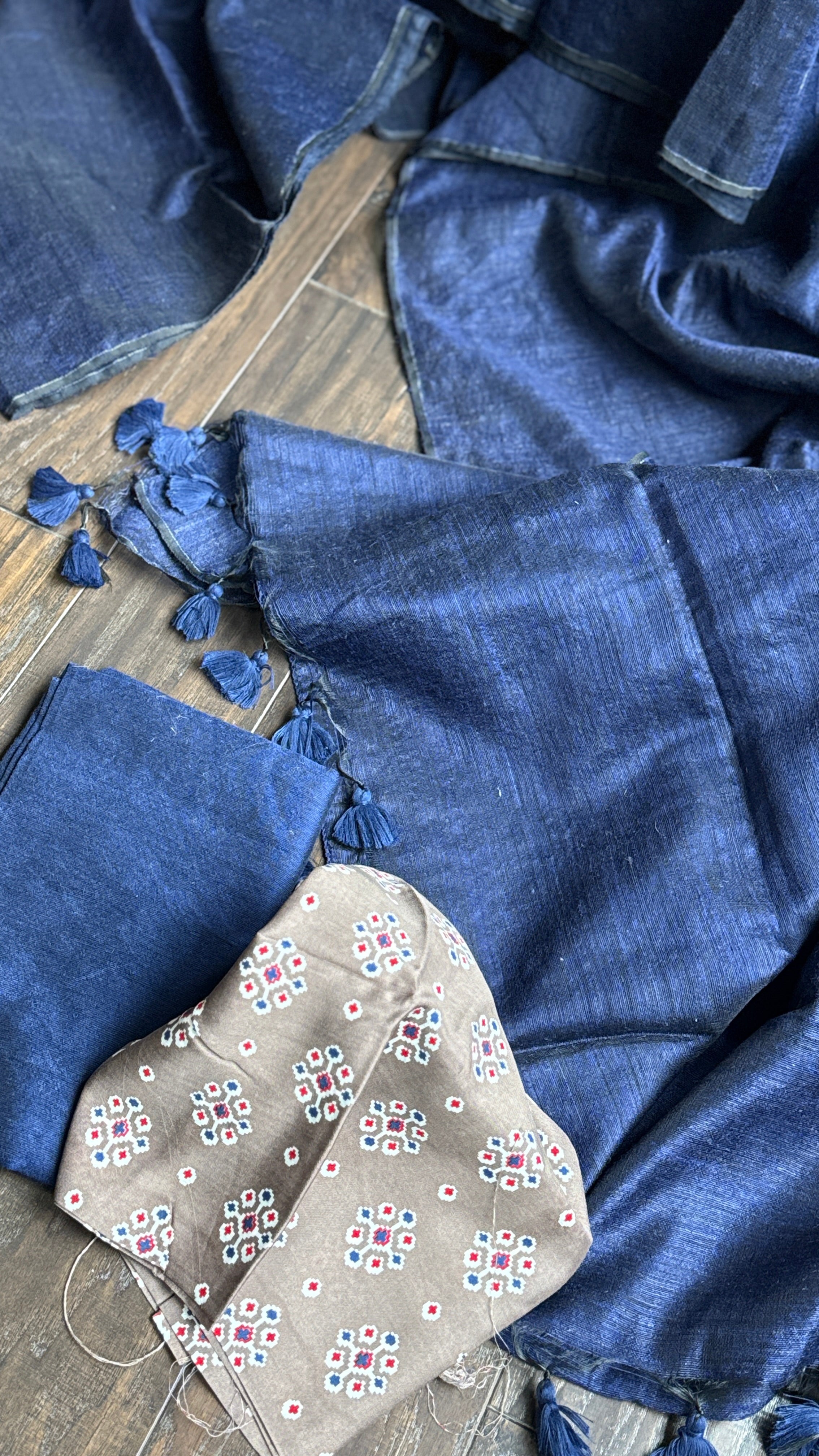 Linen Silk Borderless - Navy Blue