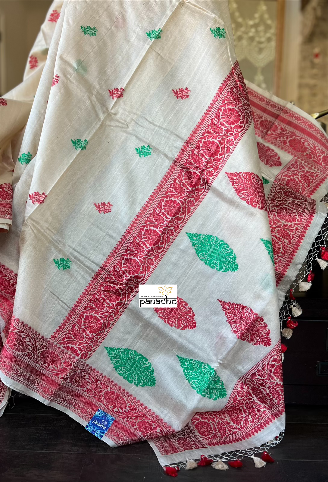 Tussar Silk Banarasi - Beige Red Green