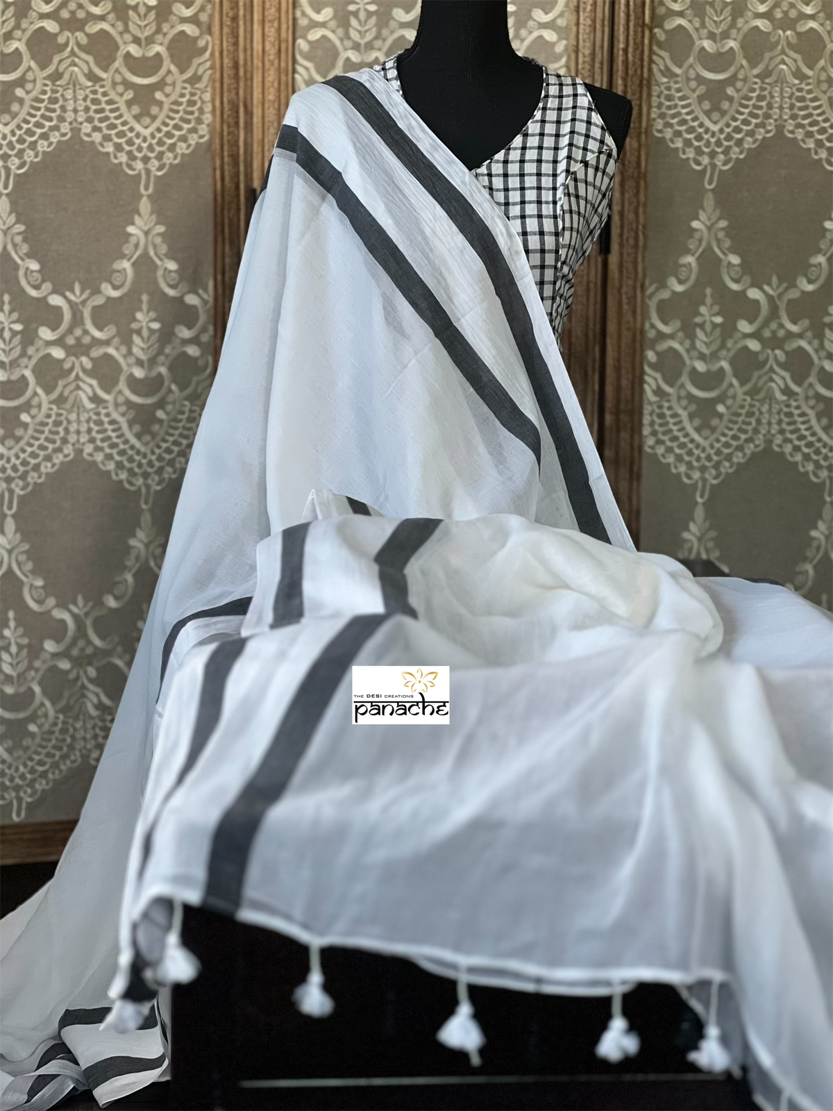 Mul Cotton Saree - Off-White Black