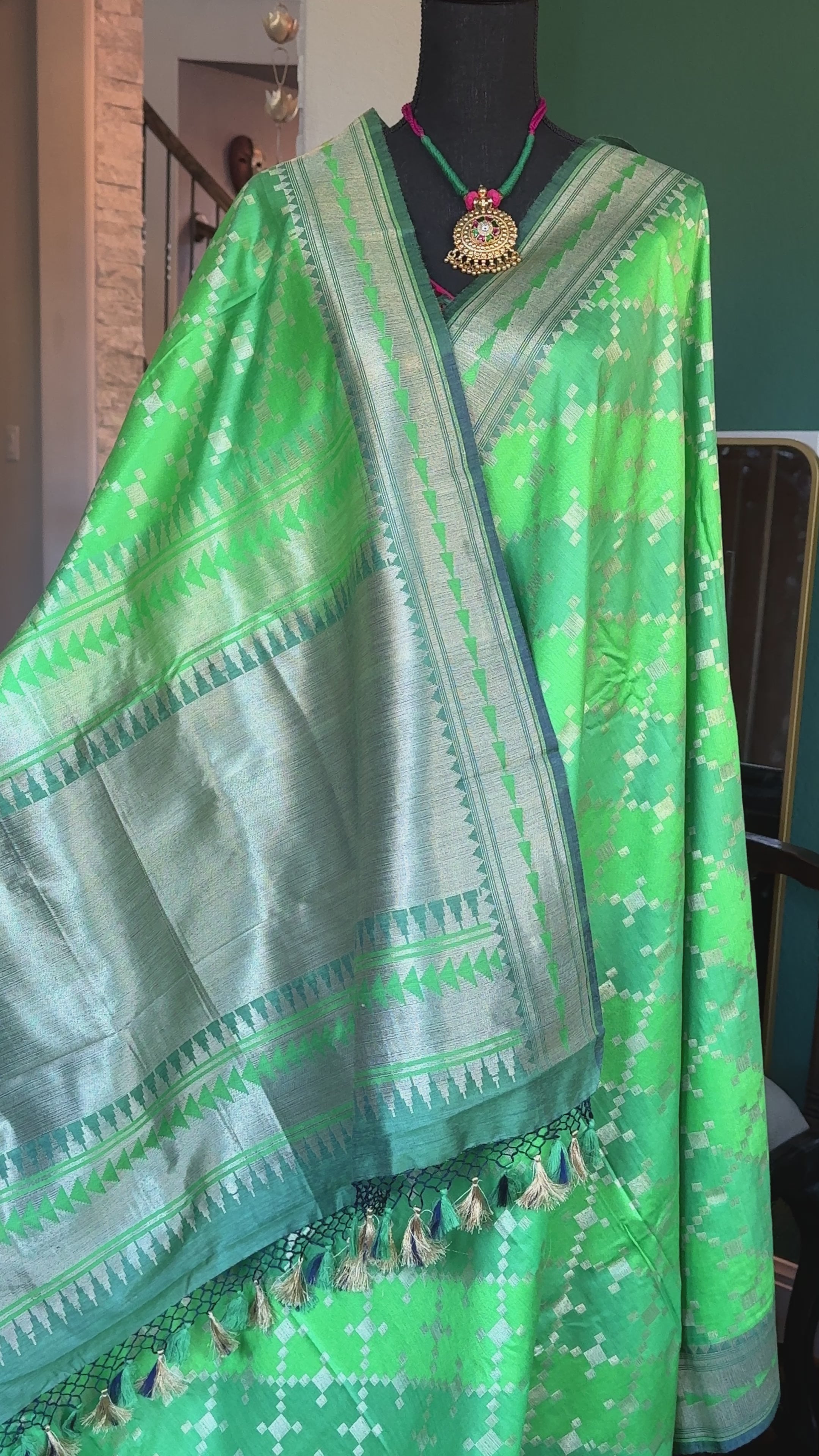 Tussar Silk Banarasi - Green Shaded Antique Zari