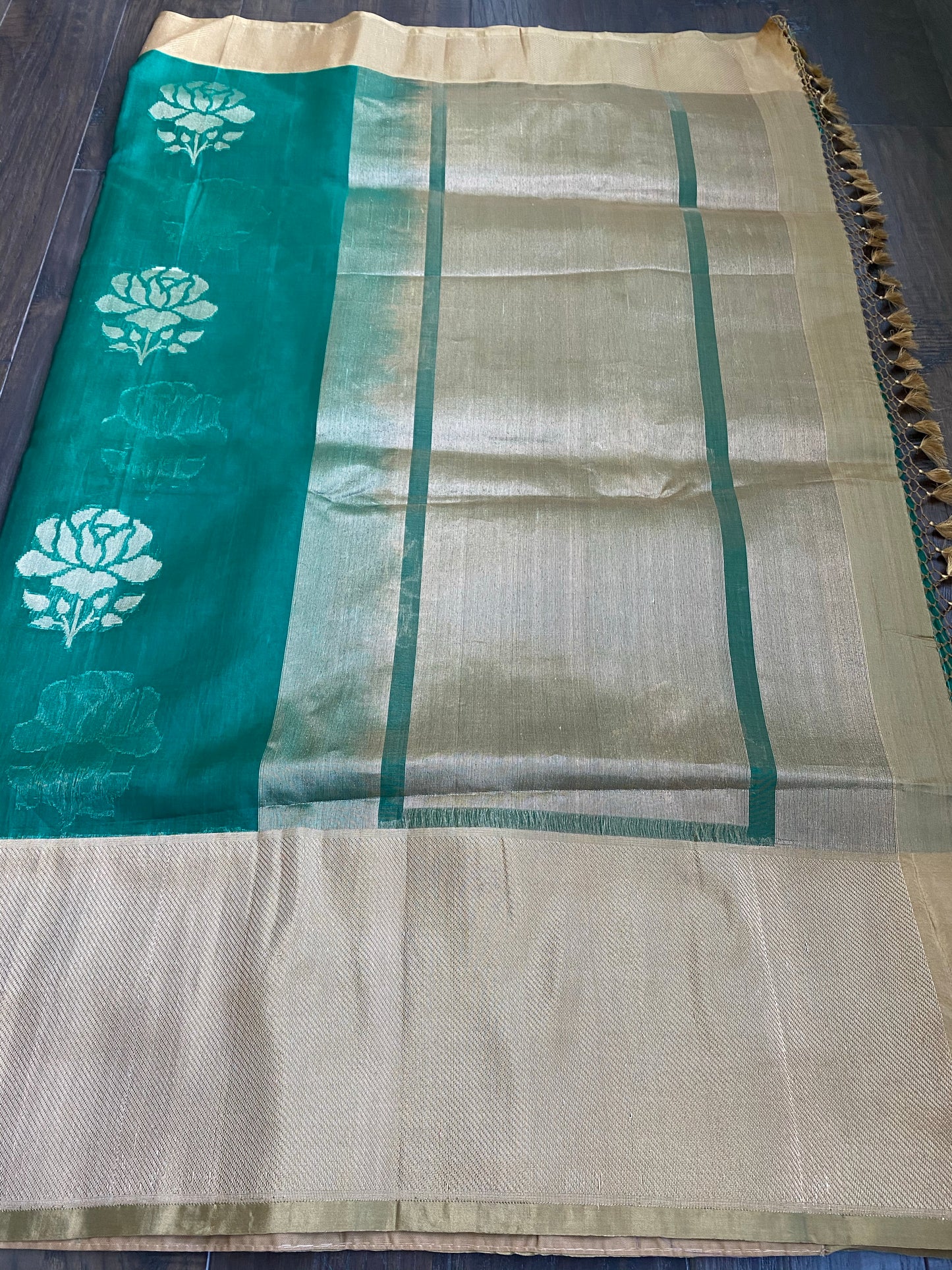 Kora Silk Banarasi - Teal Green