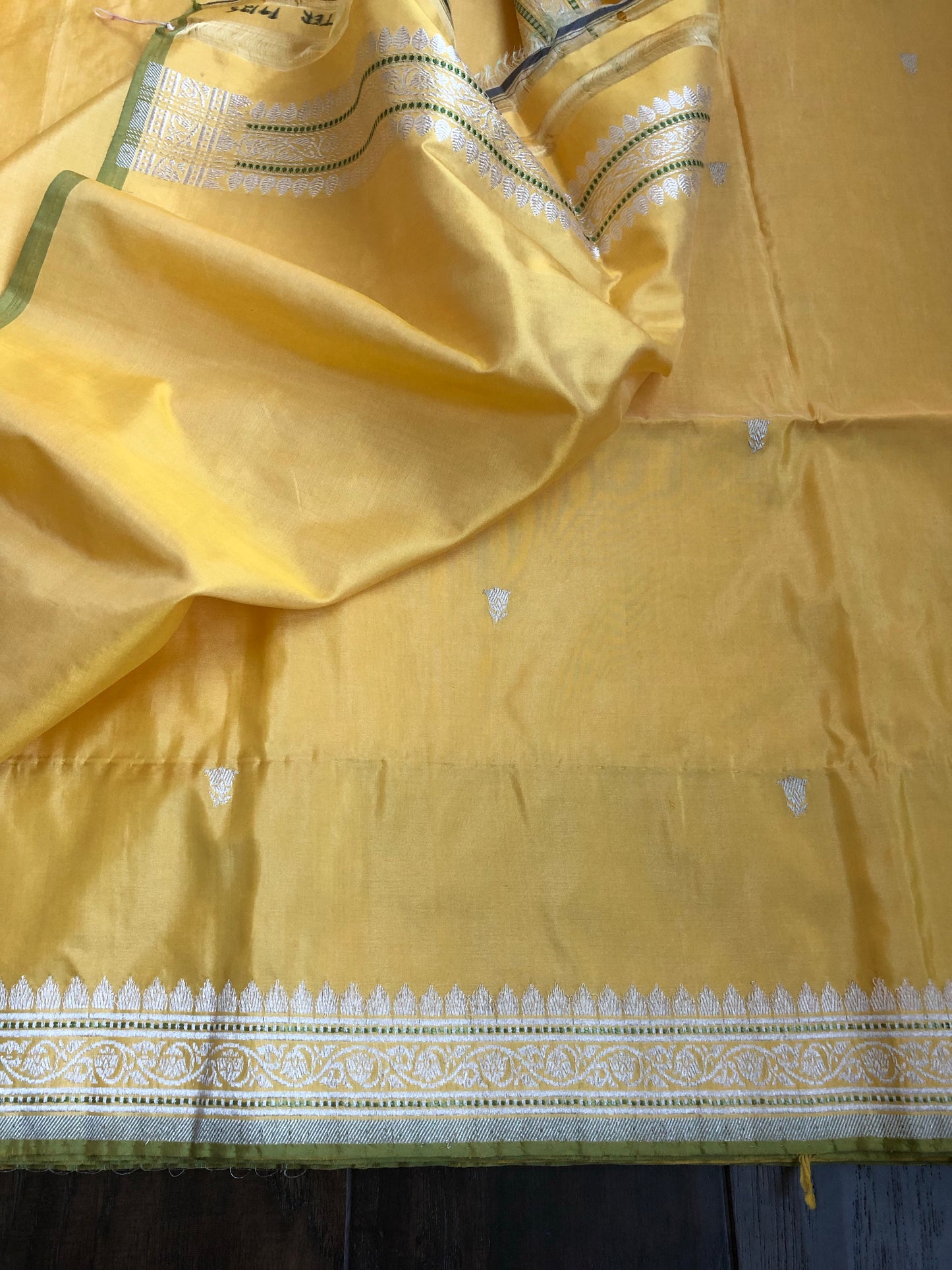 Katan Silk Banarasi - Yellow Kadhwa Woven