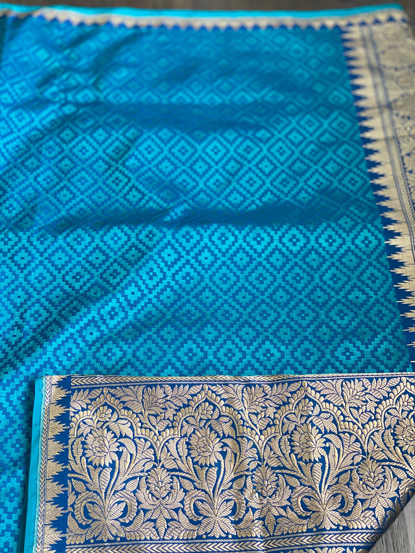 Pure Silk Tanchoi Banarasi - Blue Firozi