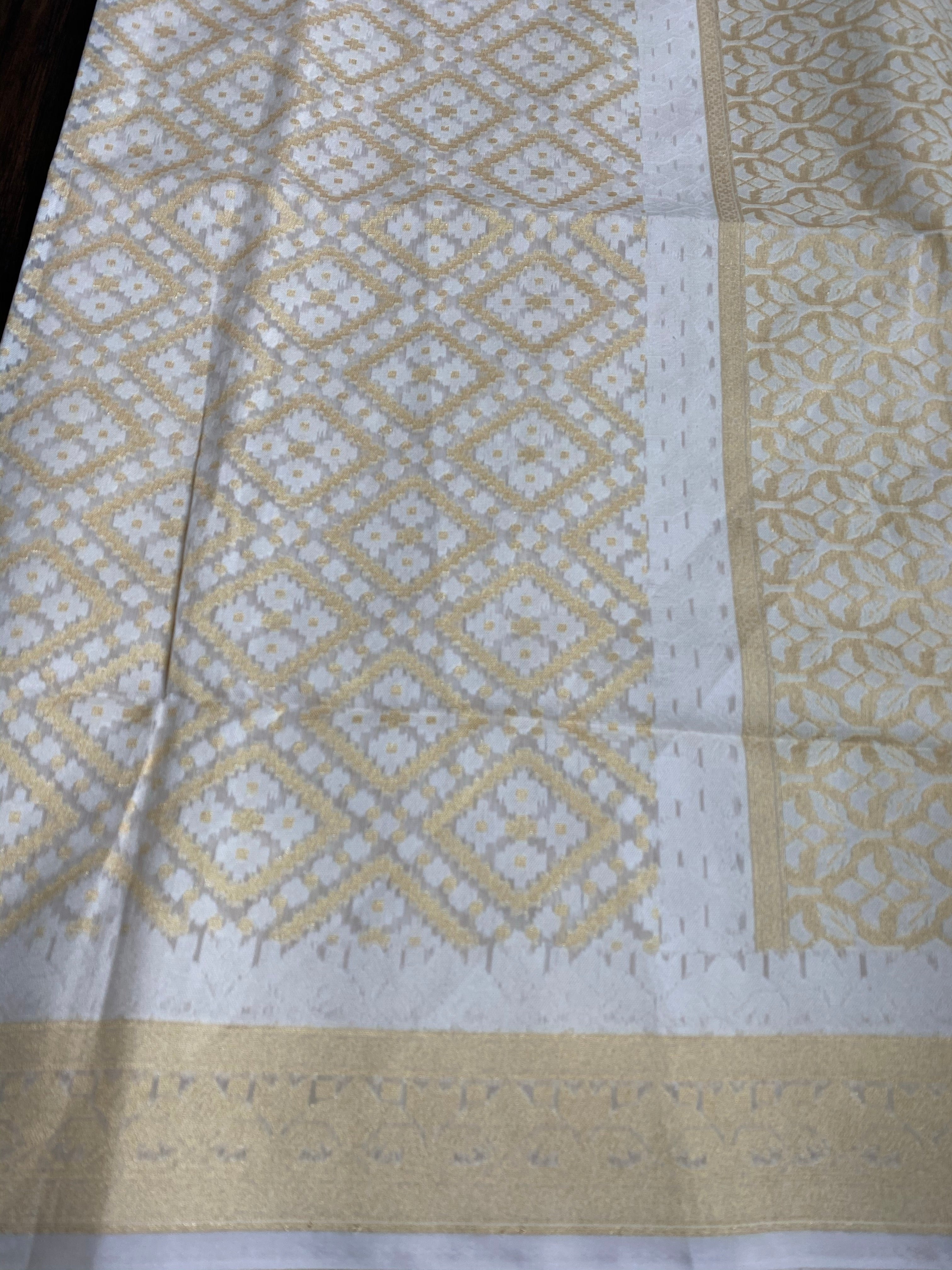 Cotton Silk Jamdaani Kora Banarasi - Offwhite Antique Golden Zari