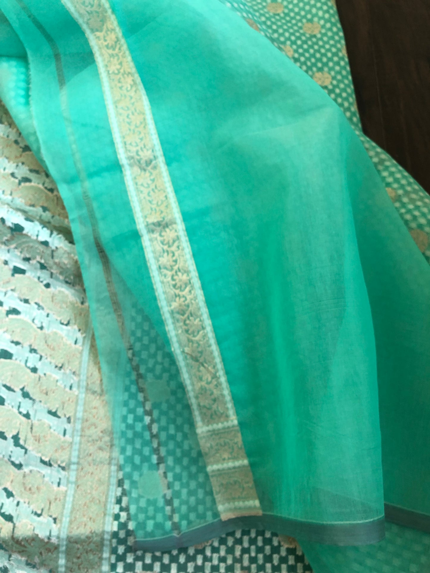 Silk Cotton Jamdaani Kora Banarasi - Sea Green Zari woven