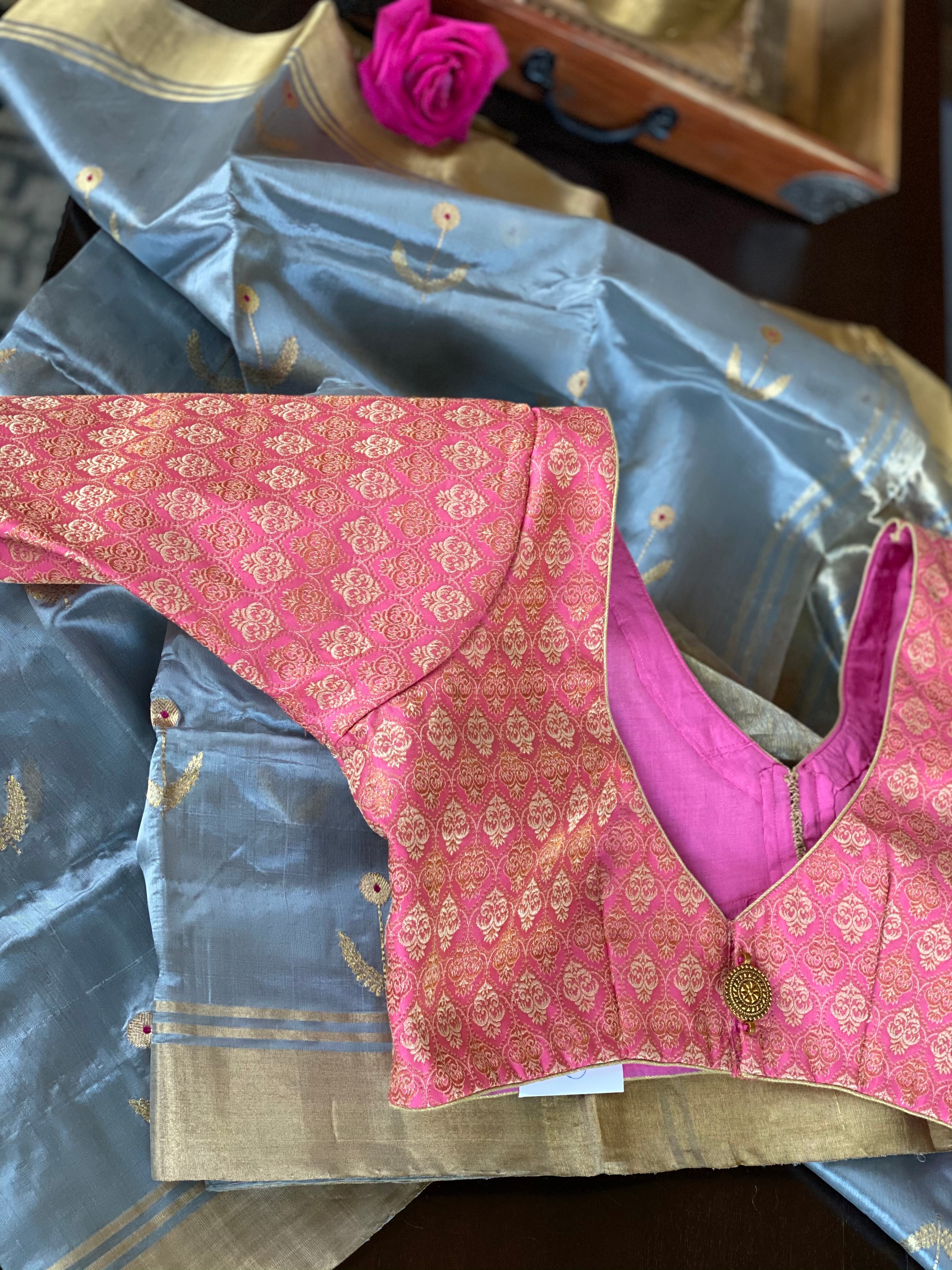 Pure Chanderi Katan Silk - Metallic Grey Eknalya woven