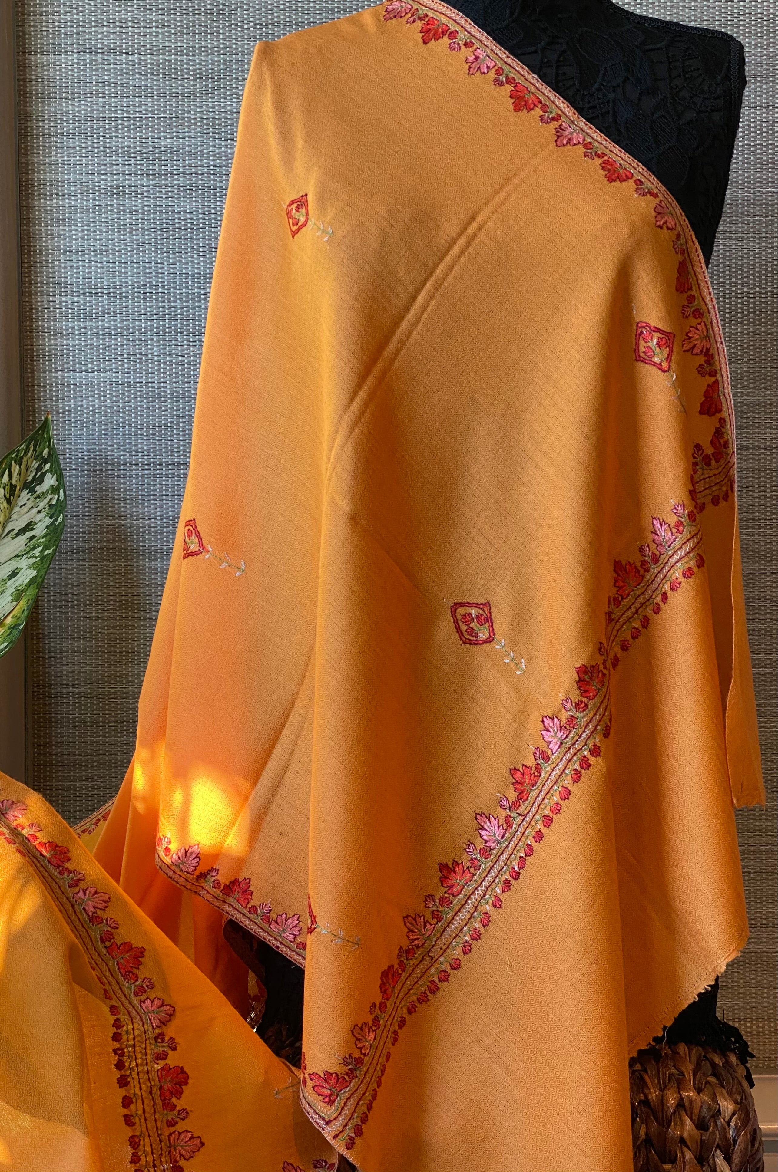 Kashmiri Pashmina Stole/Shawl - Yellow
