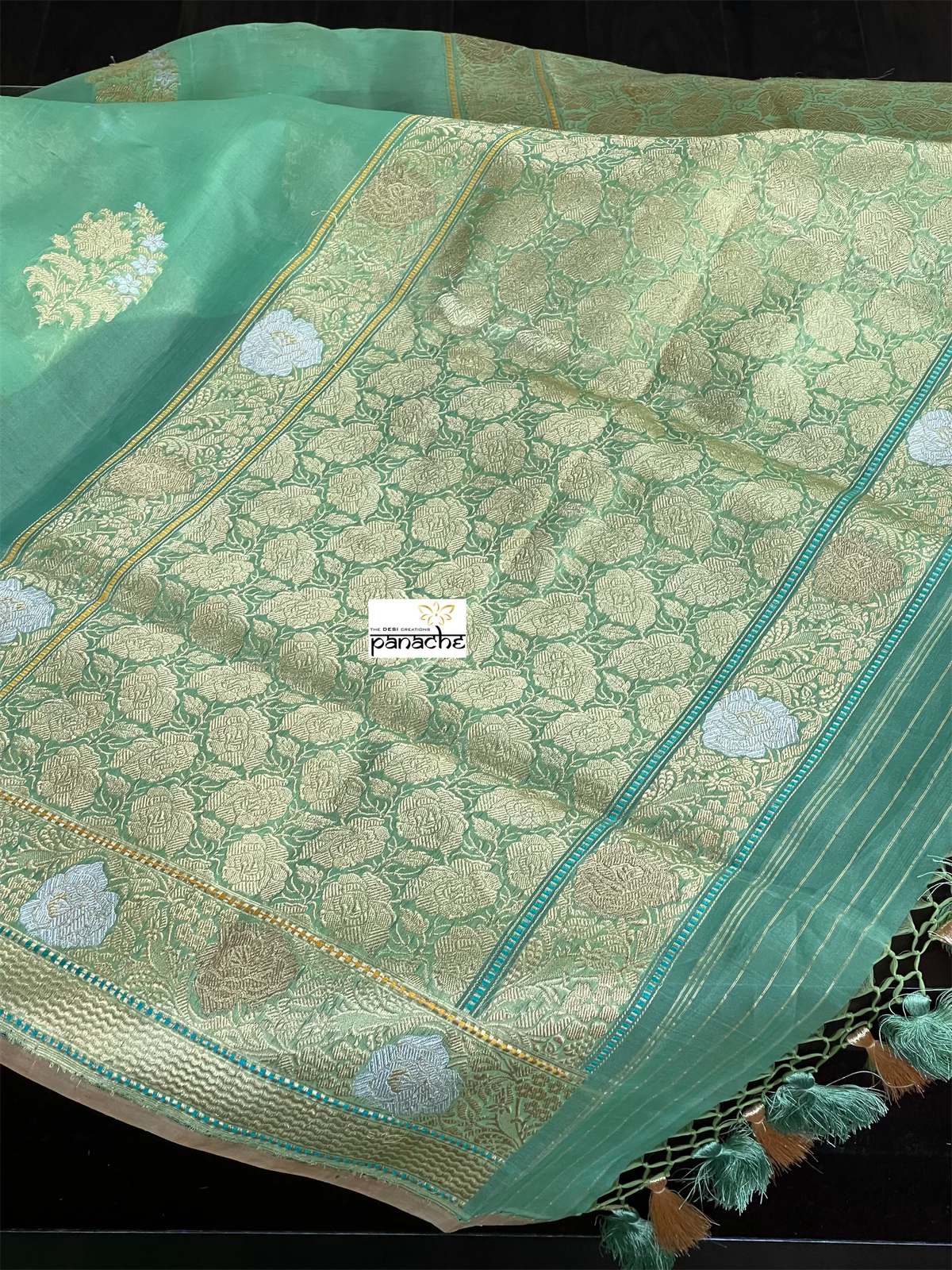 Organza Silk Banarasi - Light Green Kadwa Woven