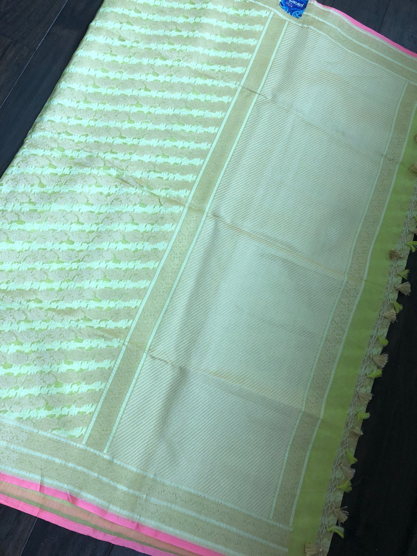 Silk Cotton Jamdaani Kora Banarasi - Fluorescent Green Zari woven