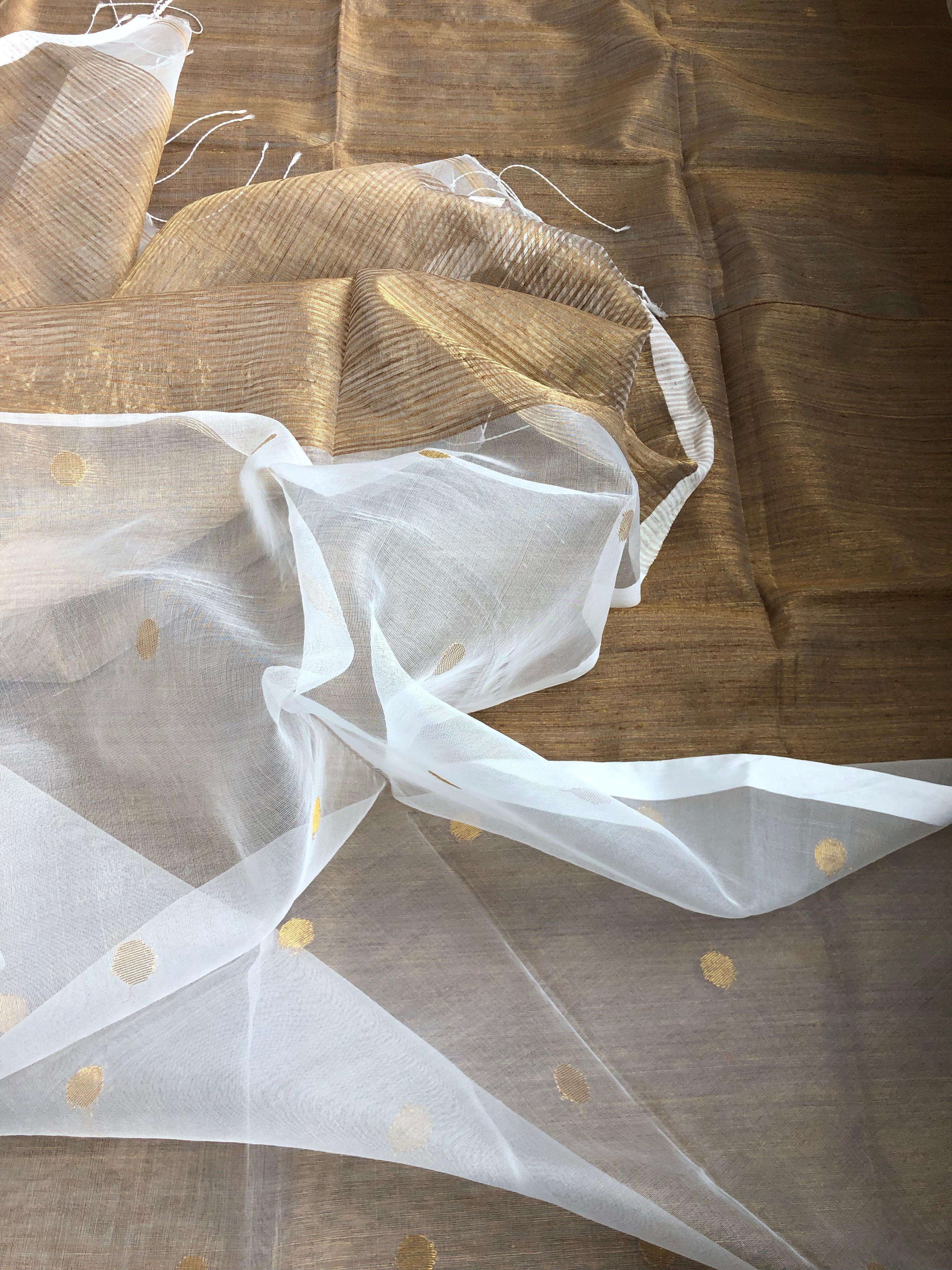 Matka Silk Muslin - White Brown Half Half
