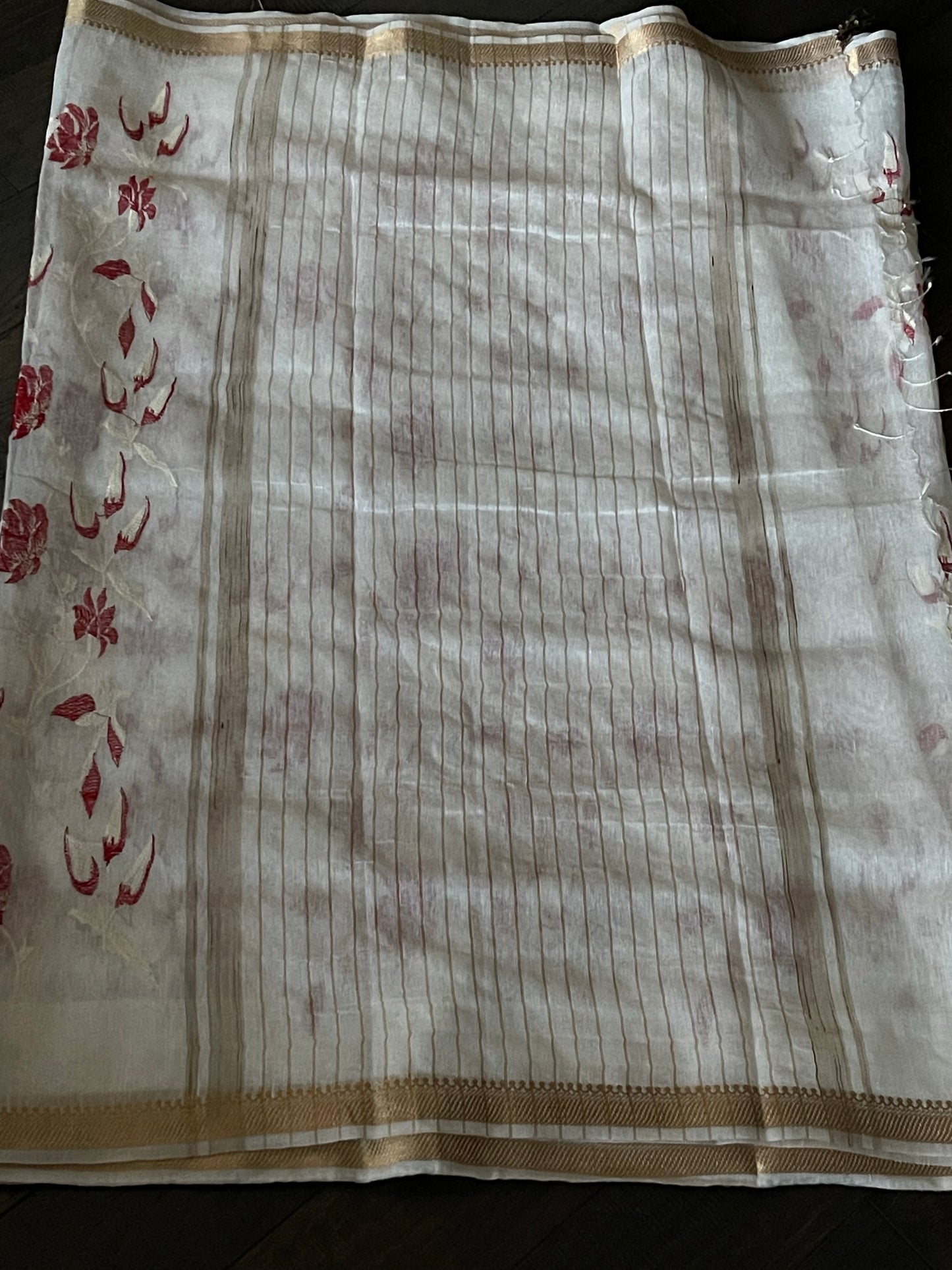 Embroidered Linen - White