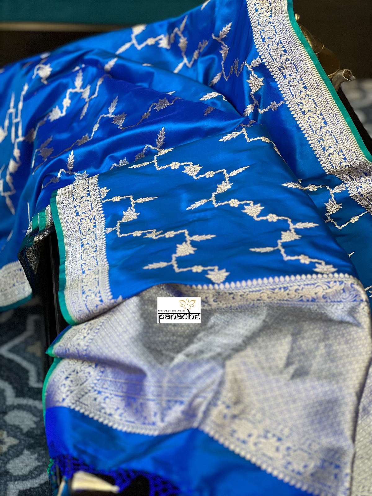 Pure Katan Silk Kadwa Banarasi - Blue Jamdaani weave
