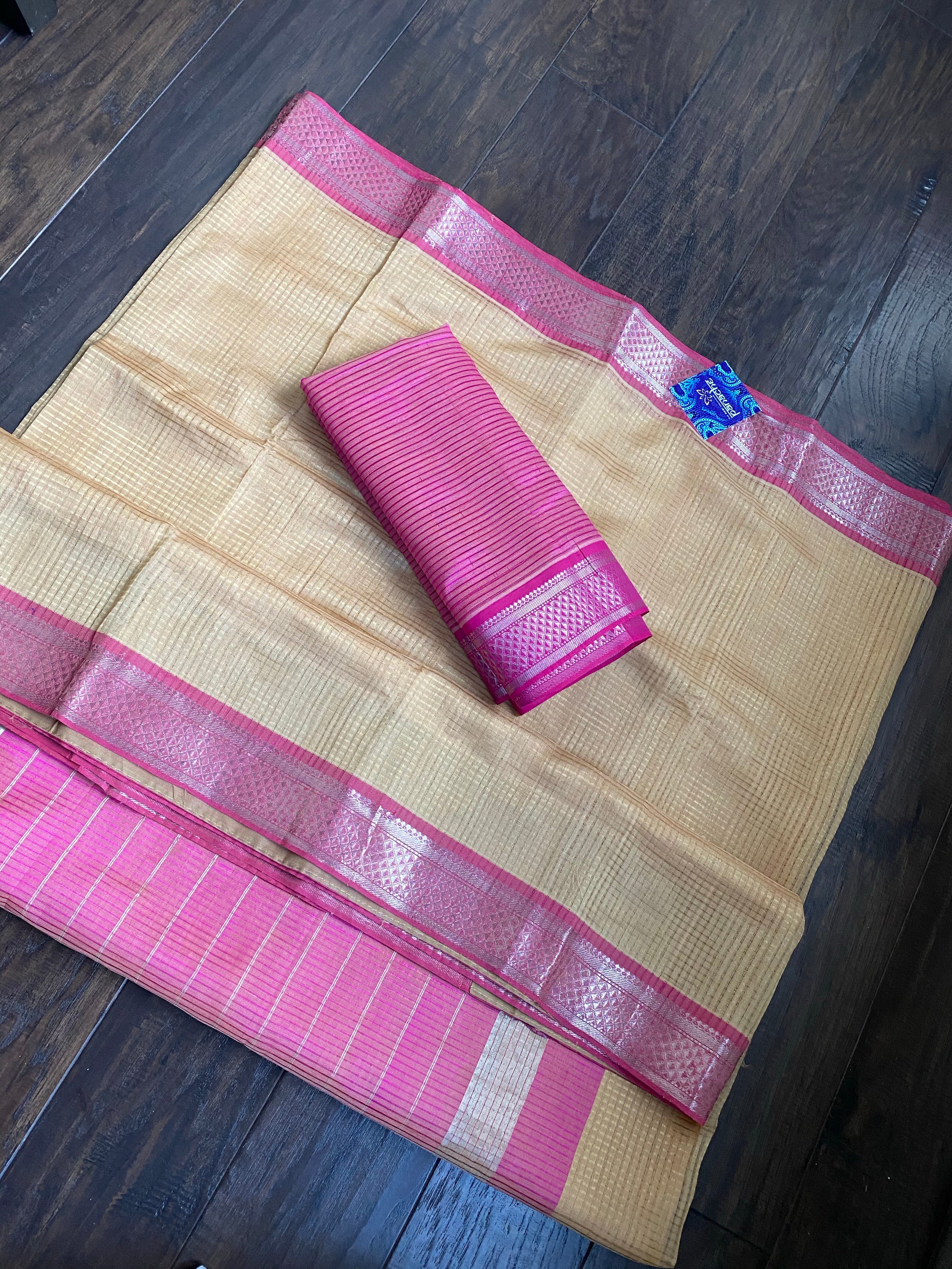 Mangalgiri Silk - Golden Ivory Pink