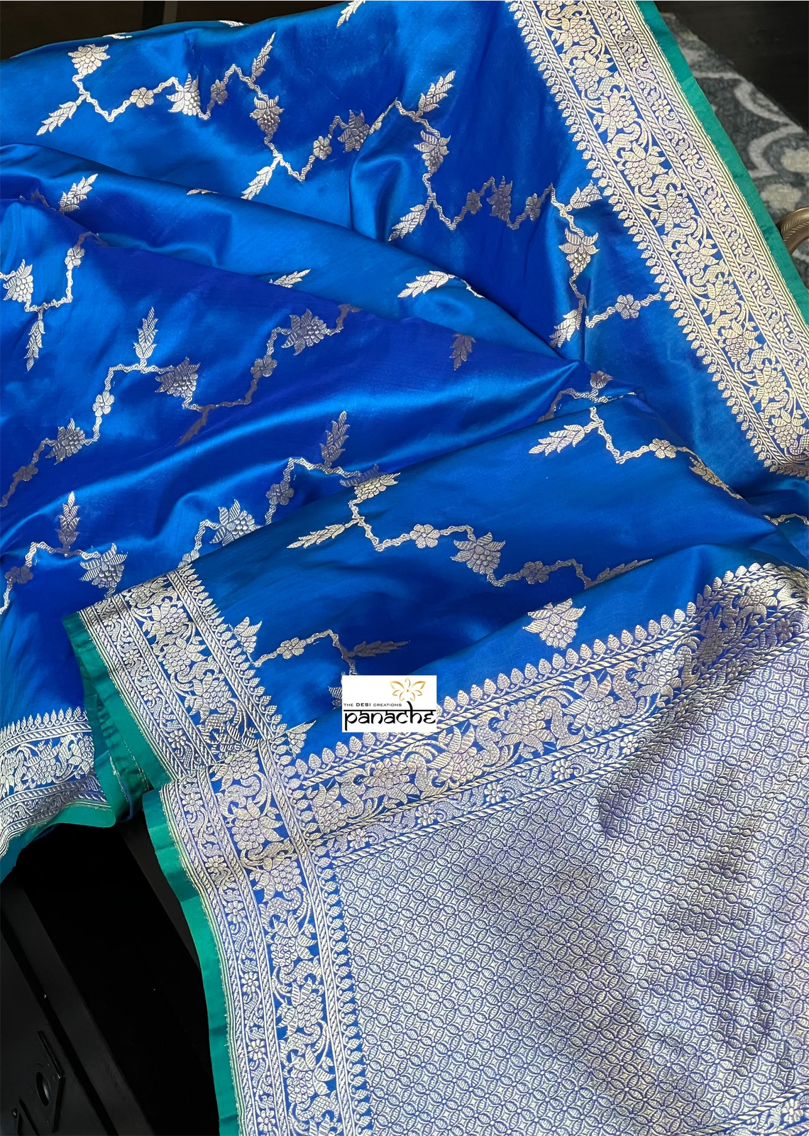 Pure Katan Silk Kadwa Banarasi - Blue Jamdaani weave