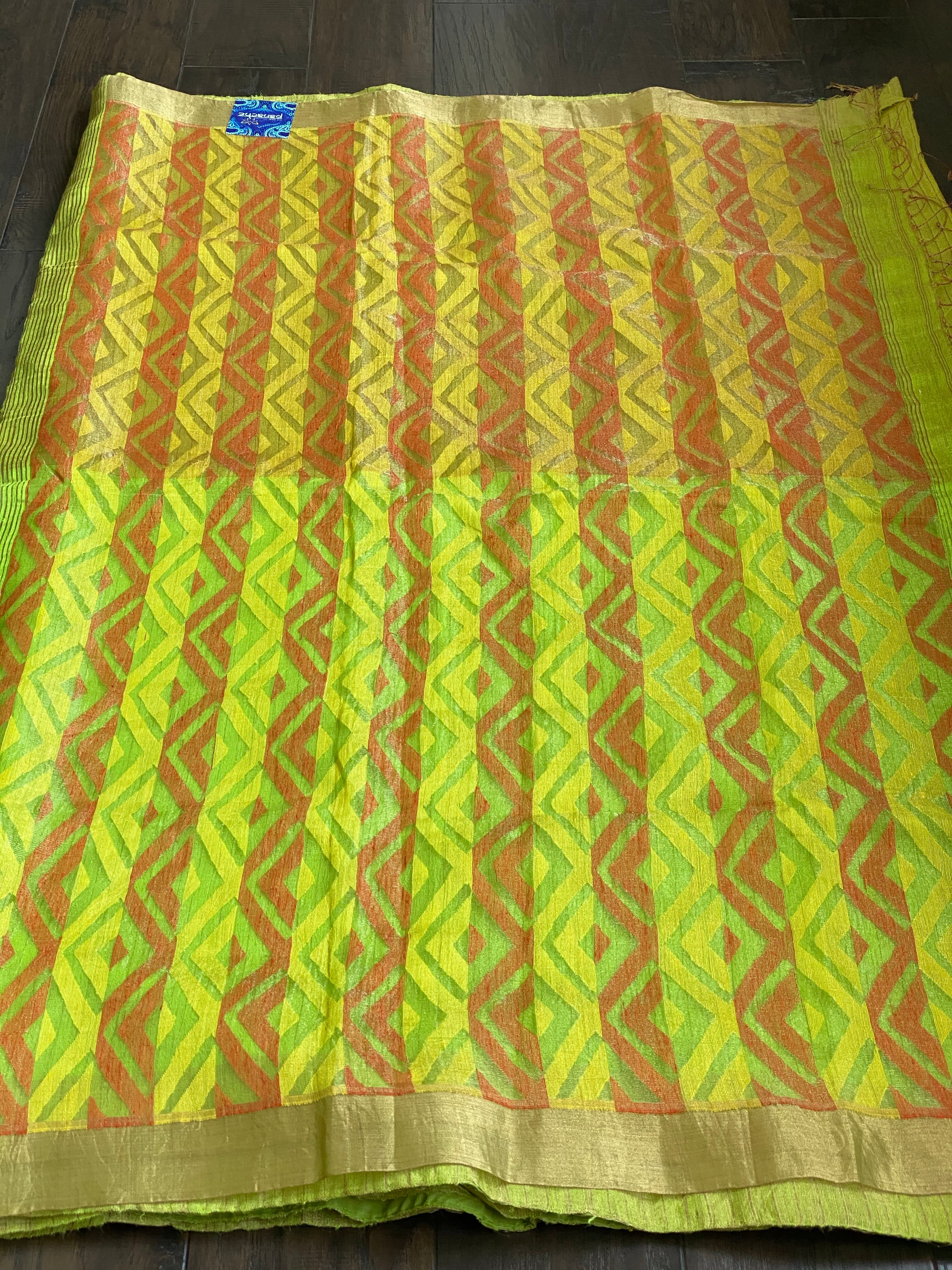 Matka Silk - Green Zari Woven