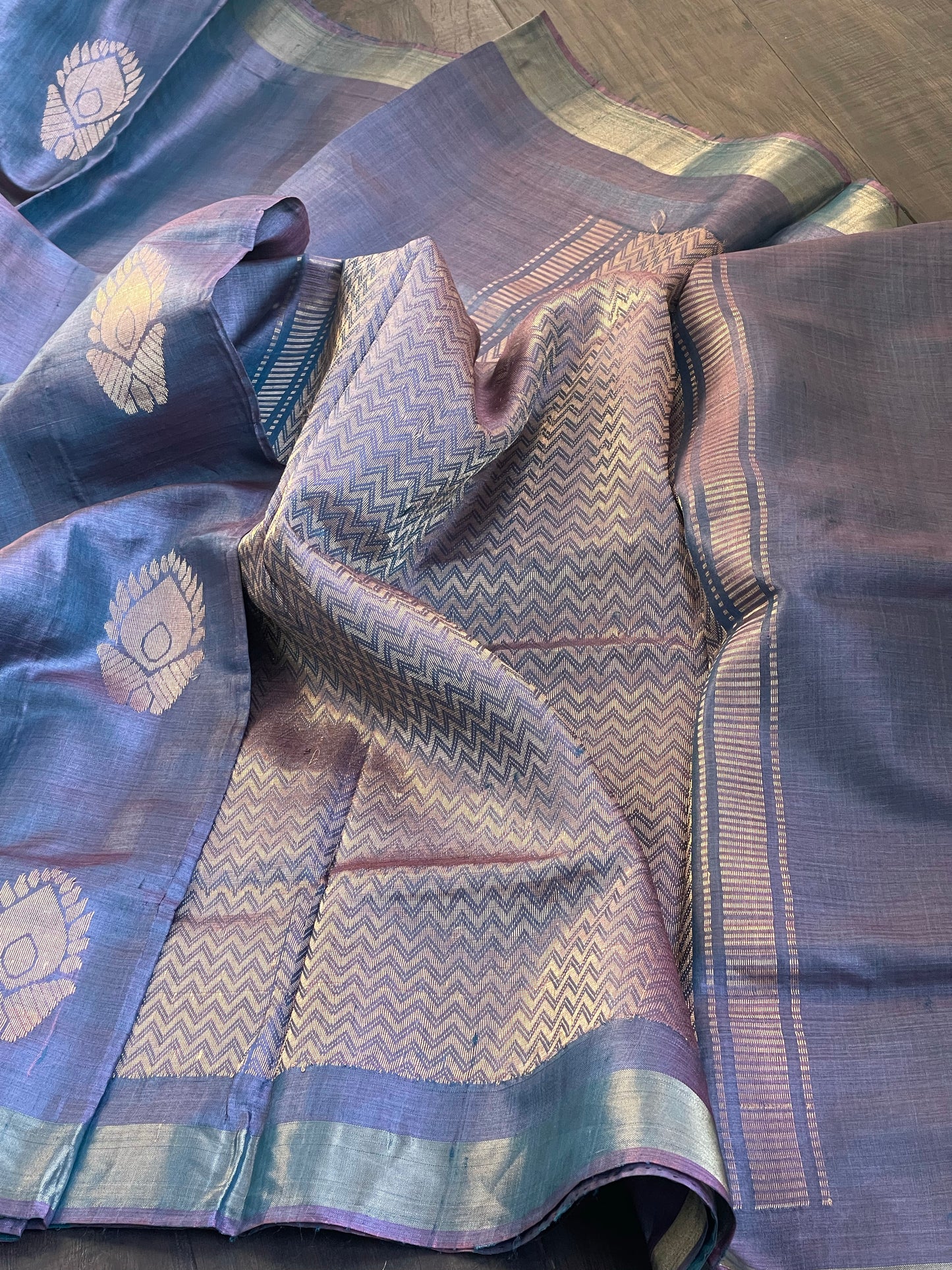 Pure Tussar Silk Woven - Grey Purple Dual shaded