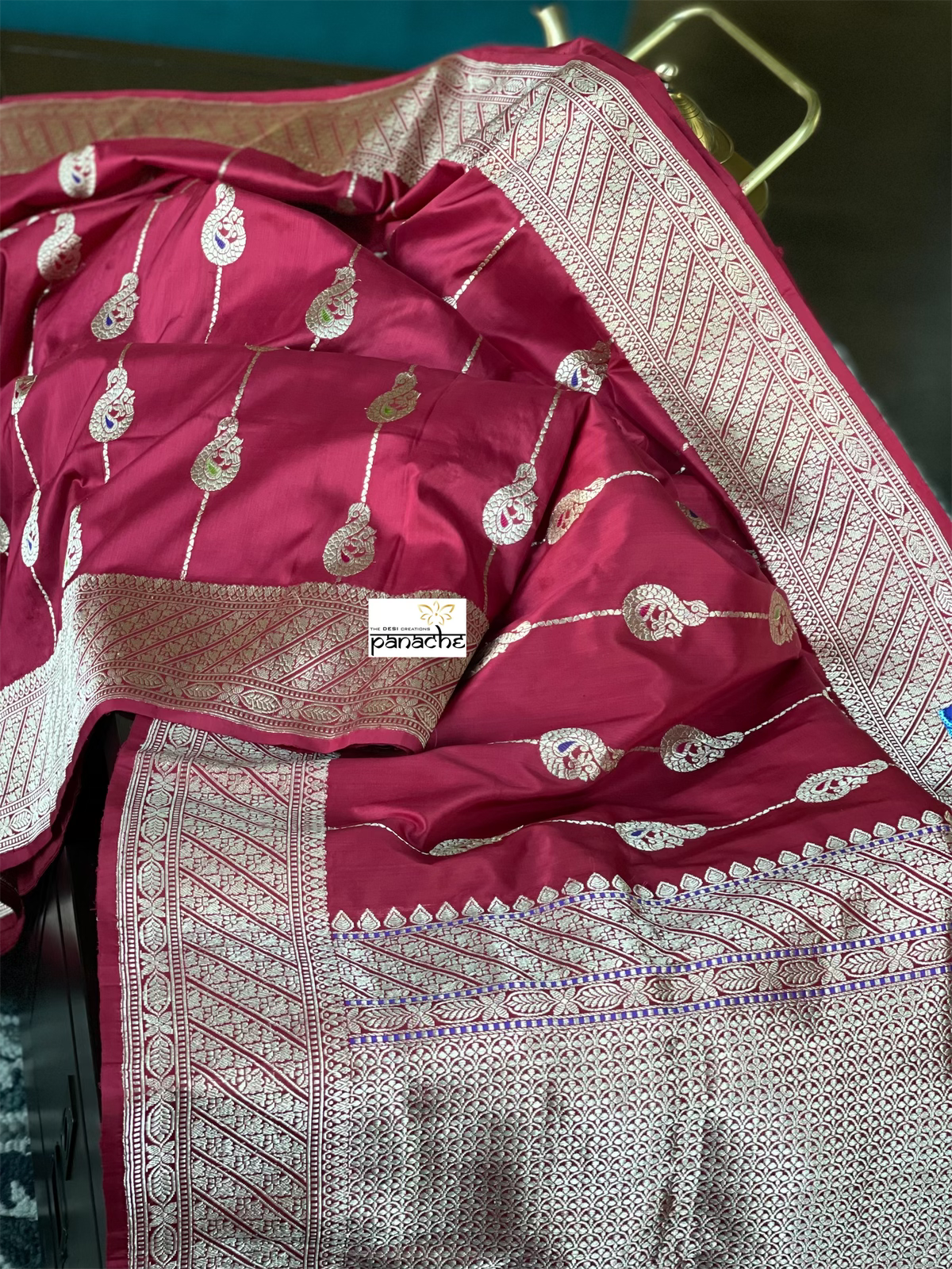Pure Silk Banarasi - Red Antique Zari