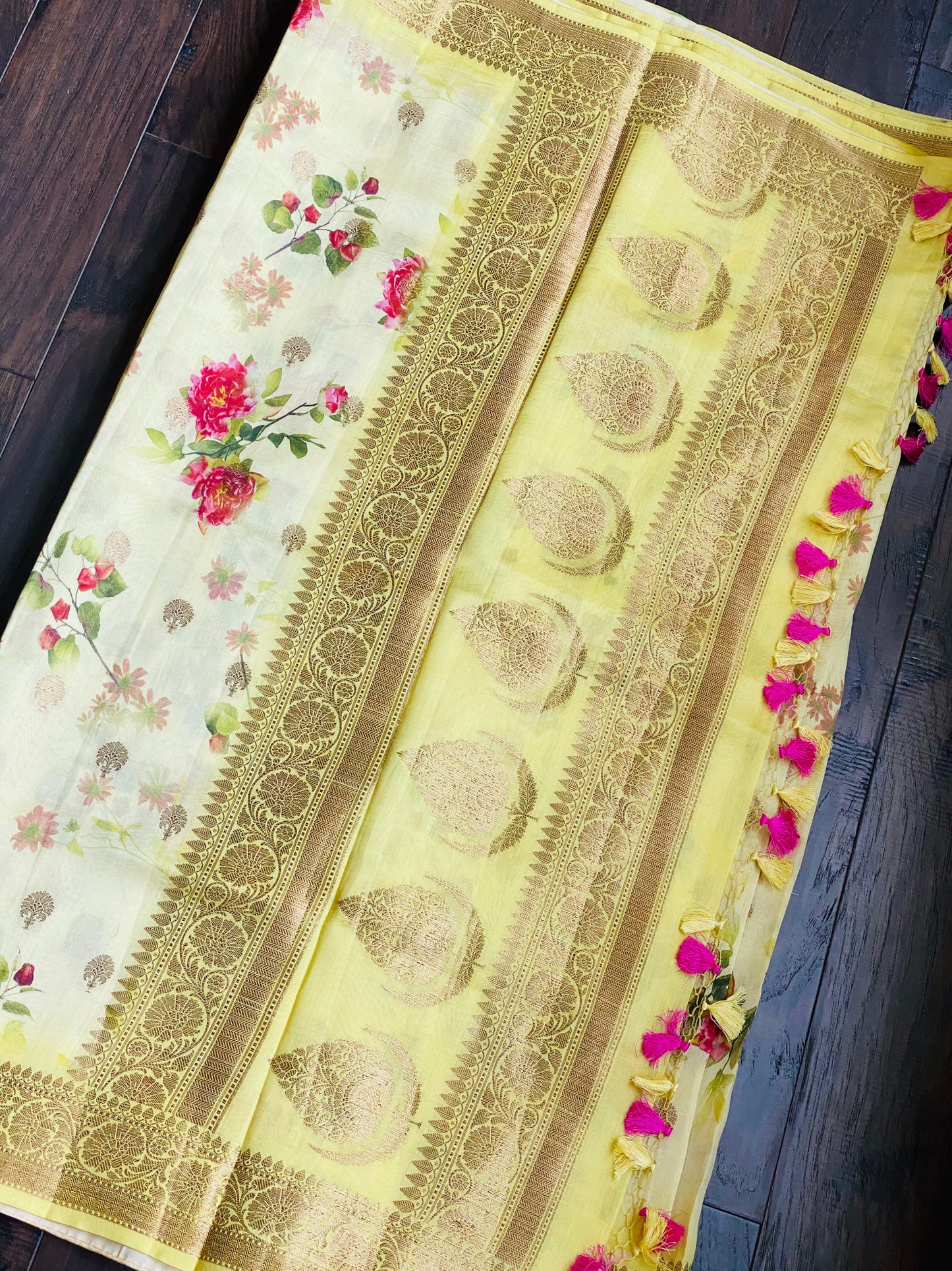 Chiniya Silk Banarasi Floral - Lemon Yellow Golden Zari