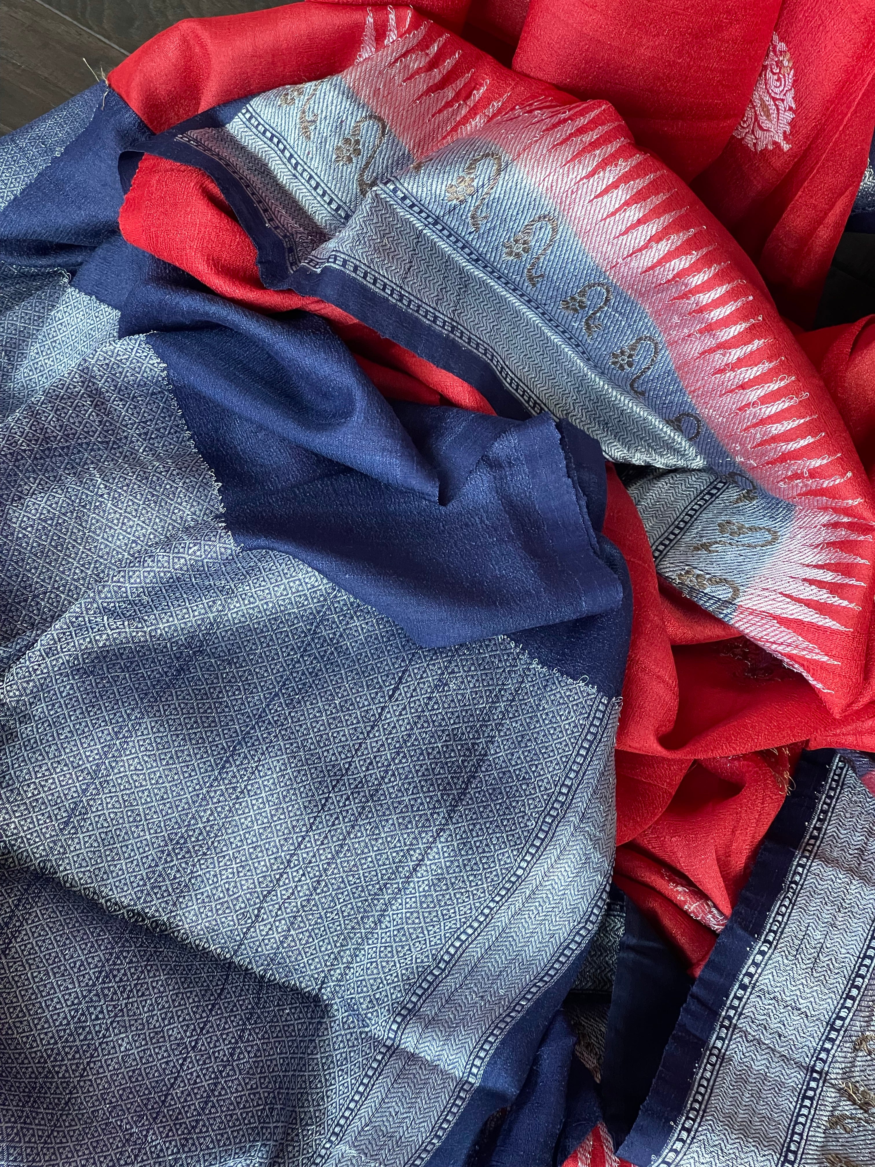 Tussar Georgette Banarasi - Red Navy Blue Kadwa
