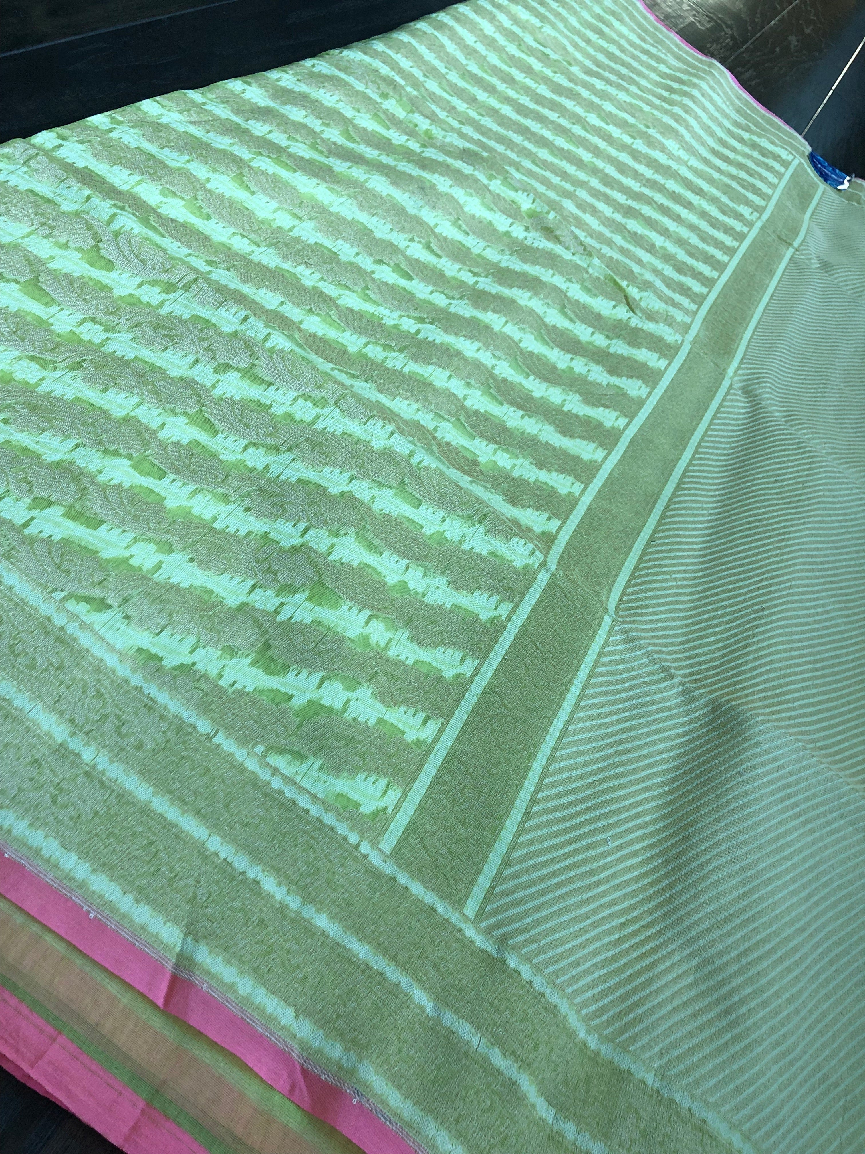 Silk Cotton Jamdaani Kora Banarasi - Fluorescent Green Zari woven
