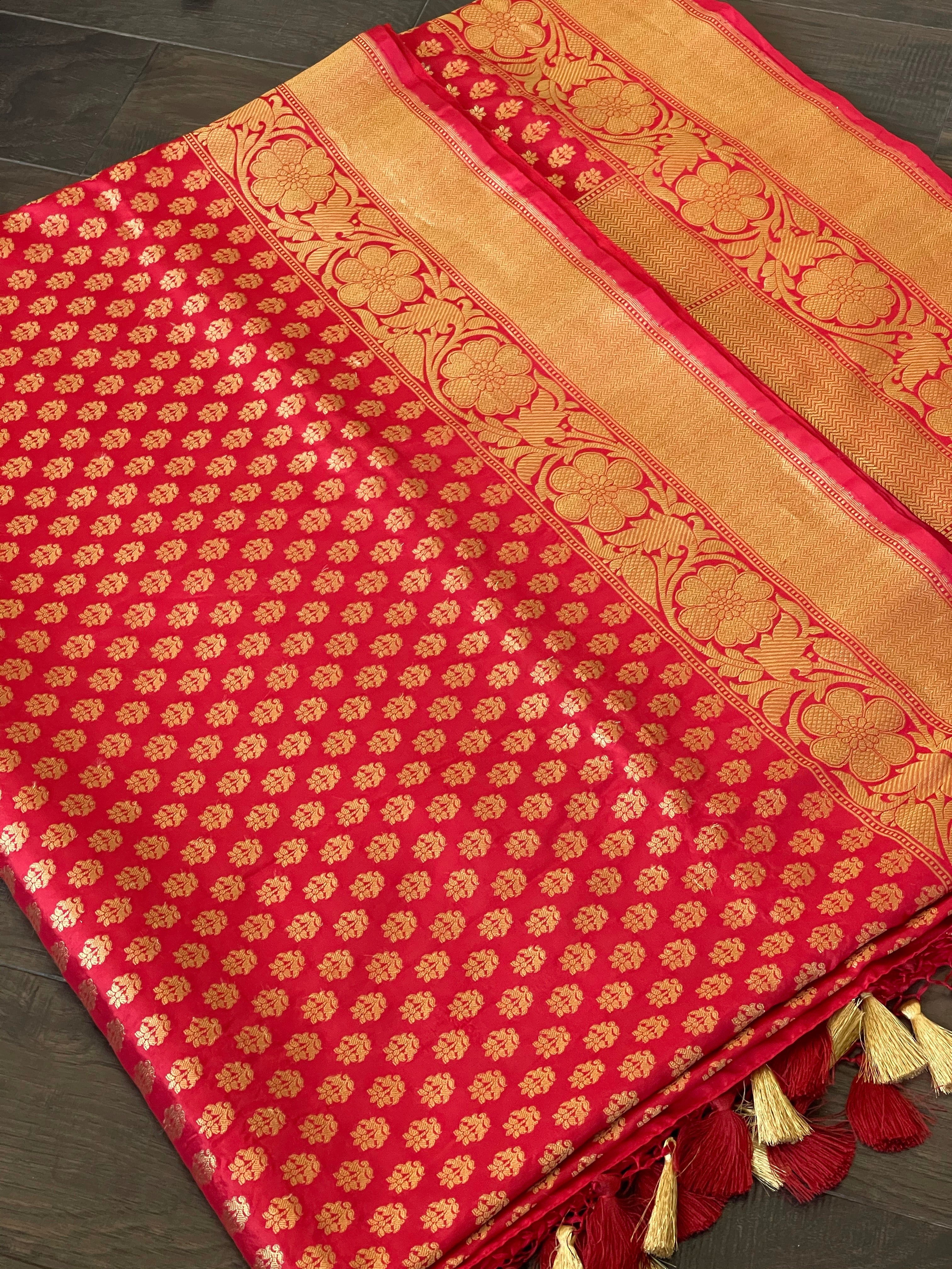 Pure Silk Banarasi - Red Buttidaar Antique Golden Zari